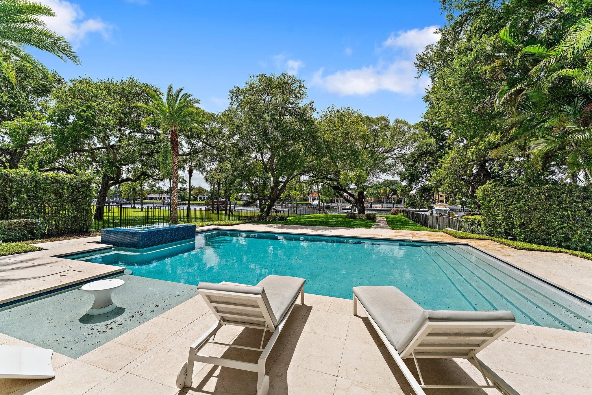 2162 Radnor Road, North Palm Beach, FL 33408 — photo 14 of 71