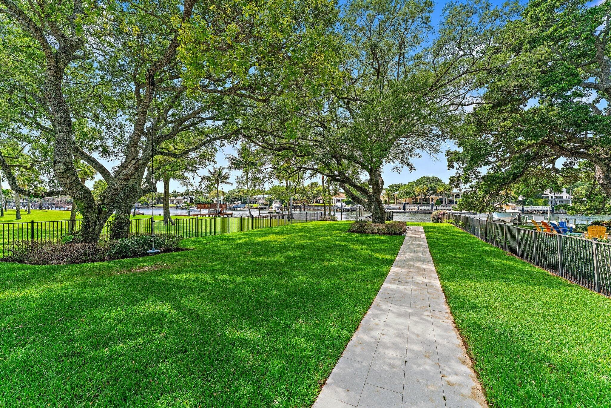 2162 Radnor Road, North Palm Beach, FL 33408 — photo 68 of 71