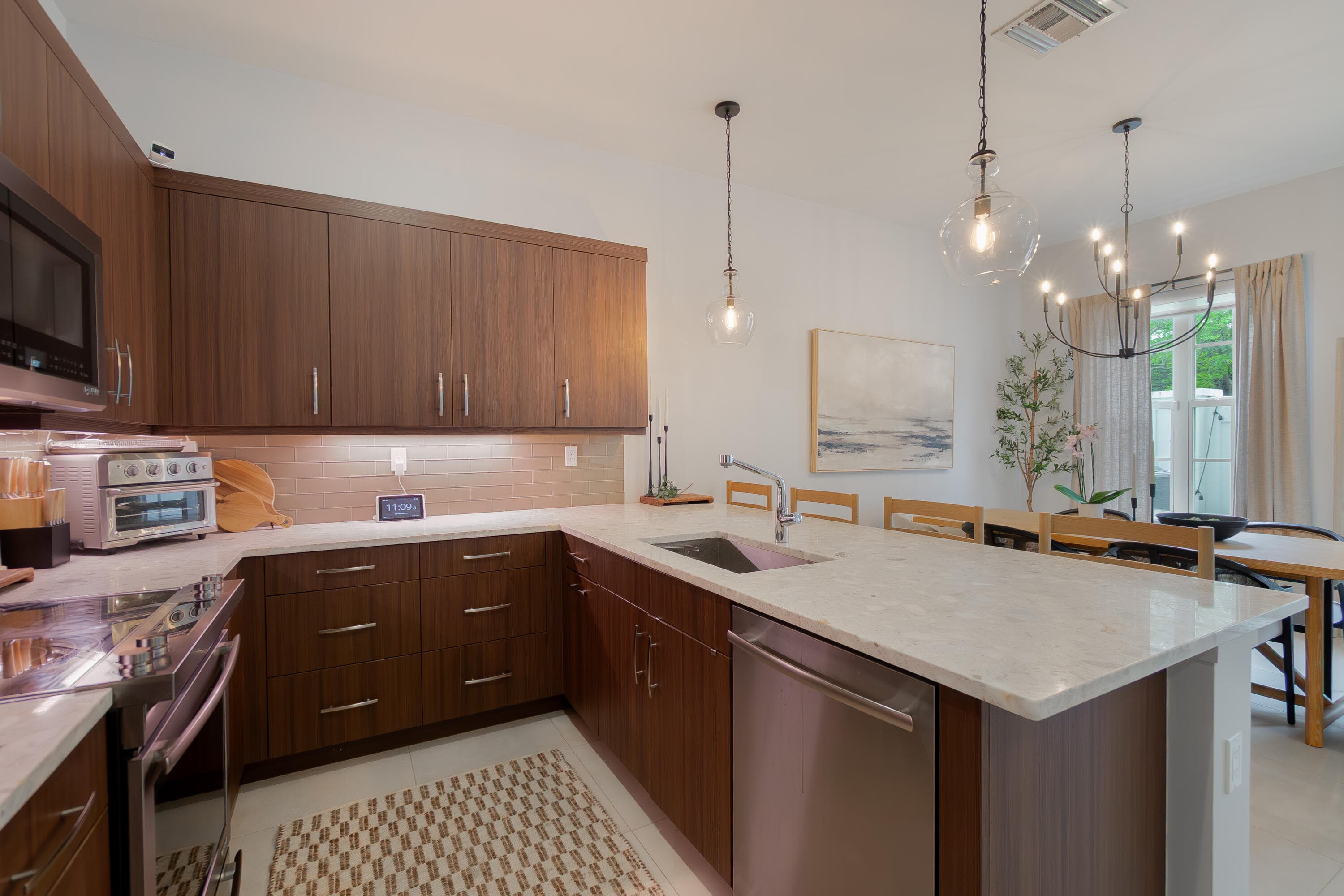 918 St George Boulevard, Delray Beach, FL 33483 — photo 8 of 36