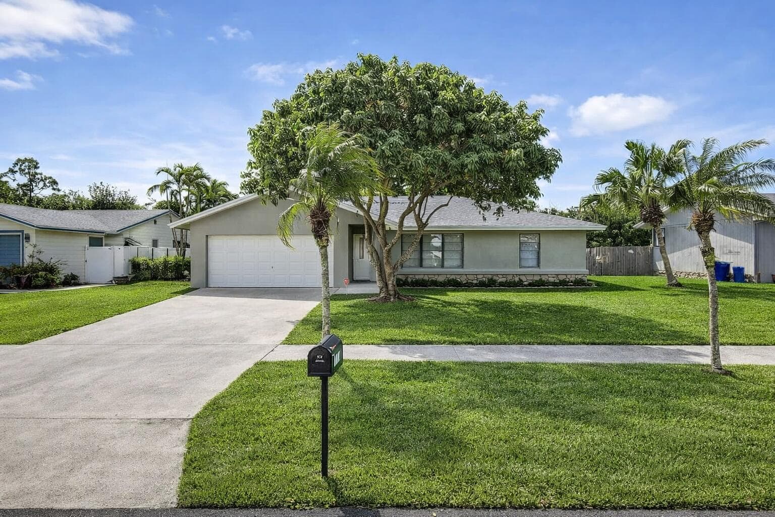 129 Bilbao Street, Royal Palm Beach, FL 33411 — photo 6 of 30