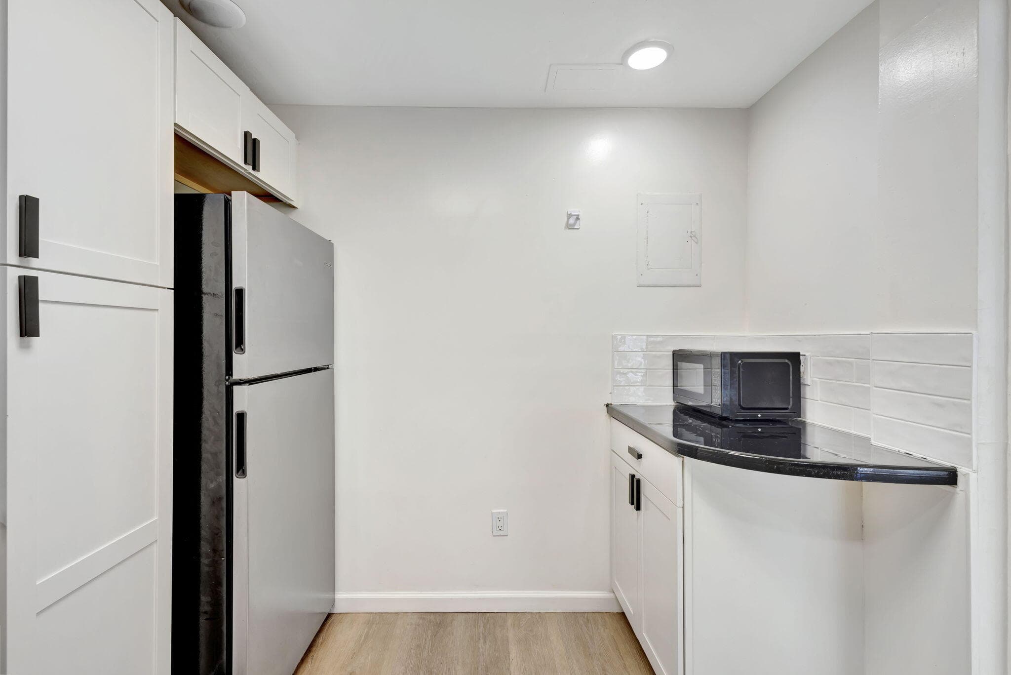 500 Executive Center Drive 3-j, West Palm Beach, FL 33401 — photo 13 of 75