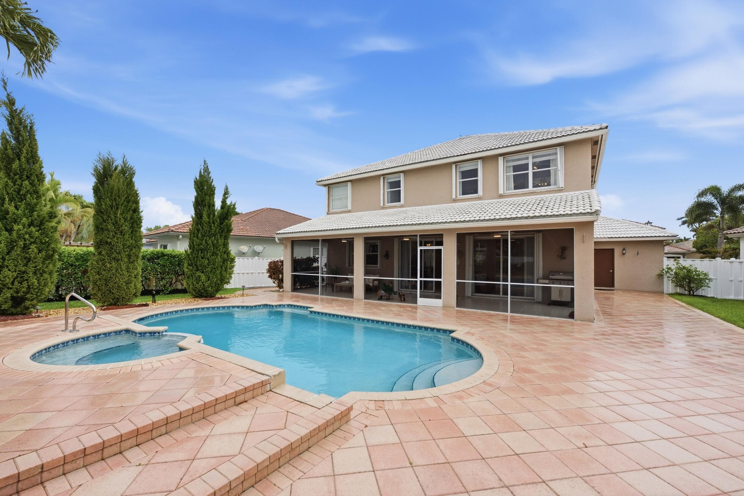 648 SW 168th Terrace, Pembroke Pines, FL 33027 — photo 3 of 56