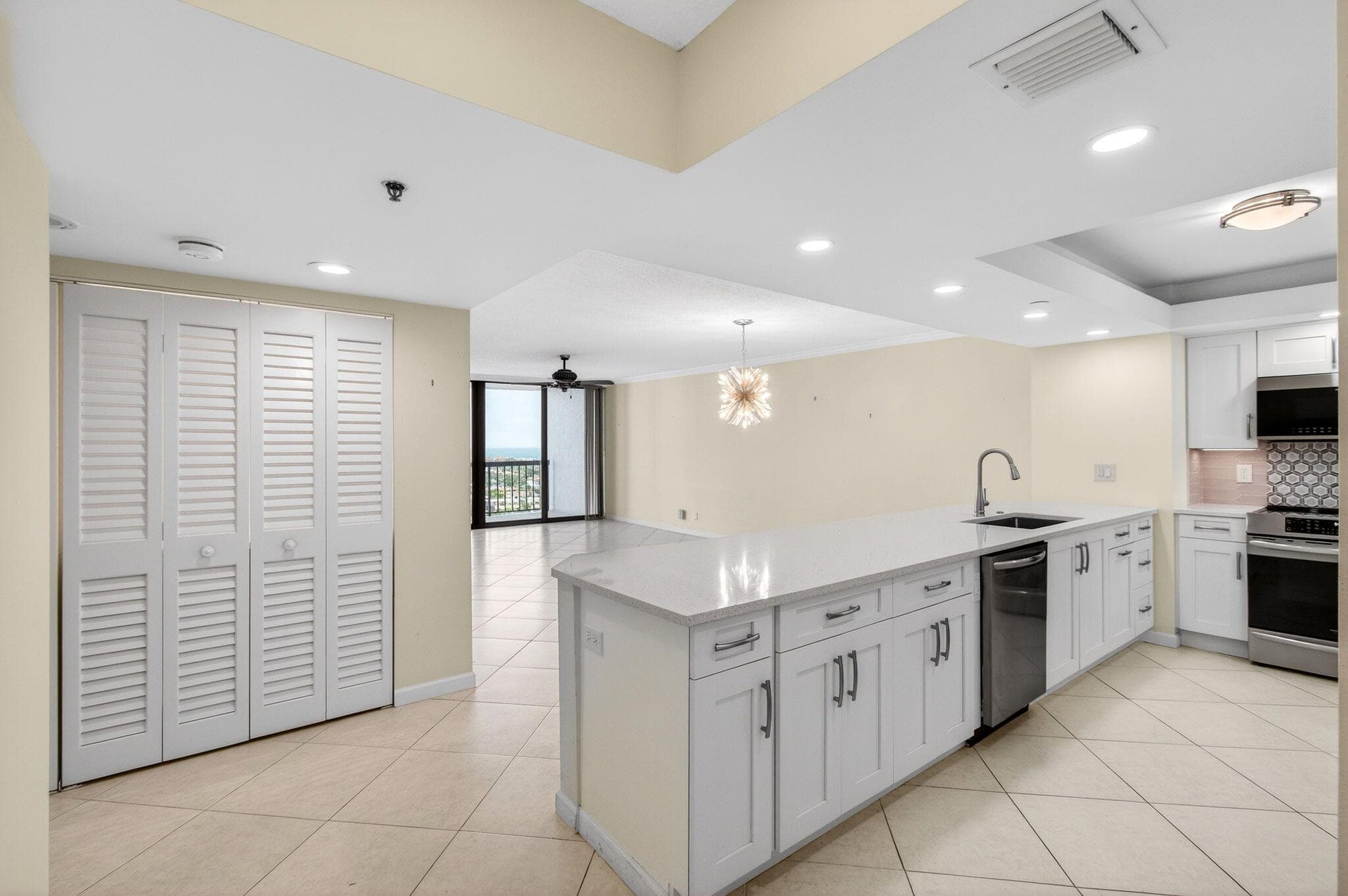 4740 S Ocean Boulevard S 1502, Highland Beach, FL 33487 — photo 6 of 61
