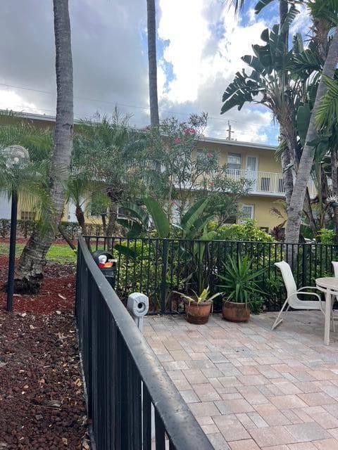 4051 NE 13th Avenue 61-3, Oakland Park, FL 33334 — photo 13 of 13