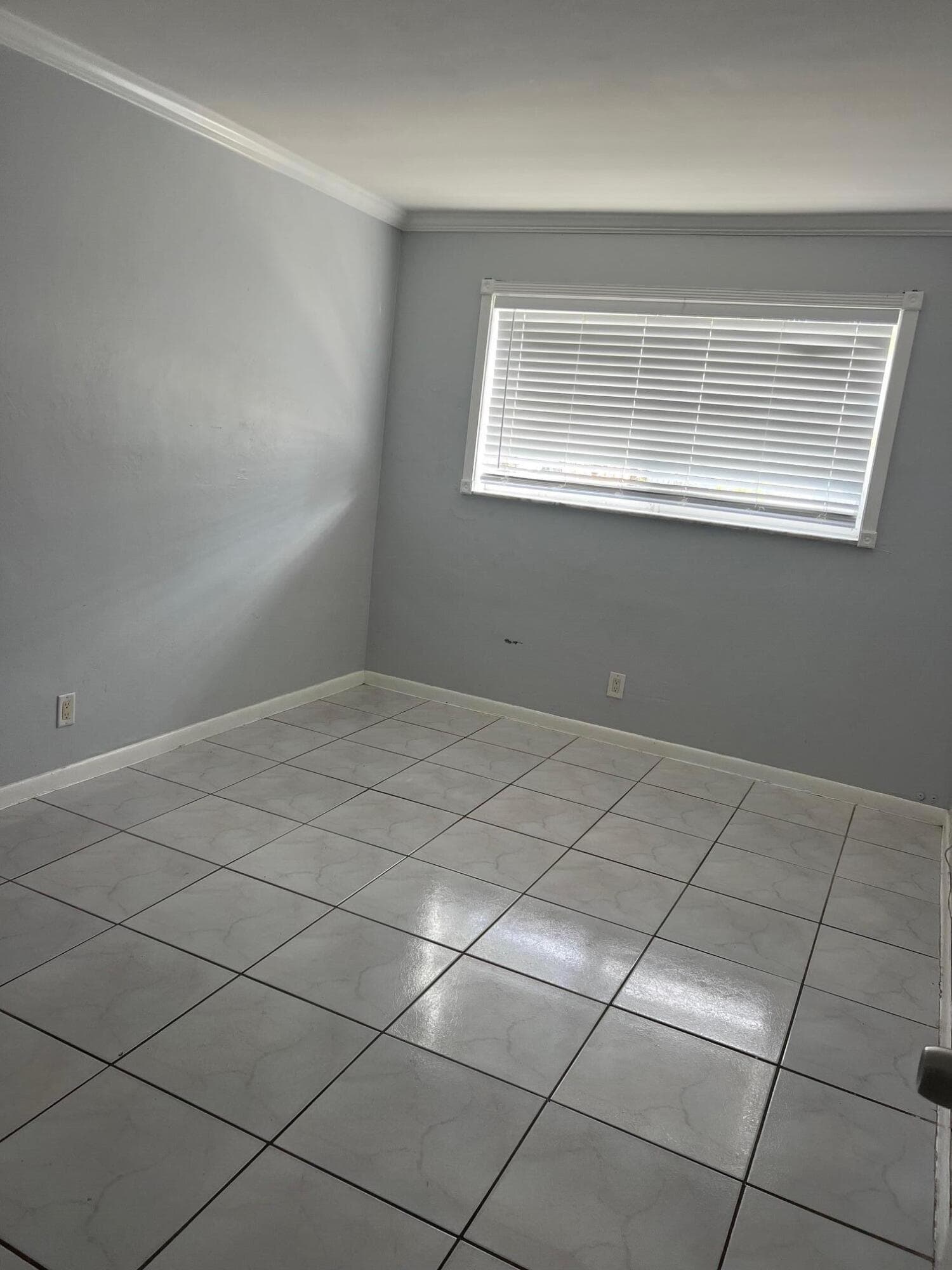 4051 NE 13th Avenue 61-3, Oakland Park, FL 33334 — photo 4 of 13