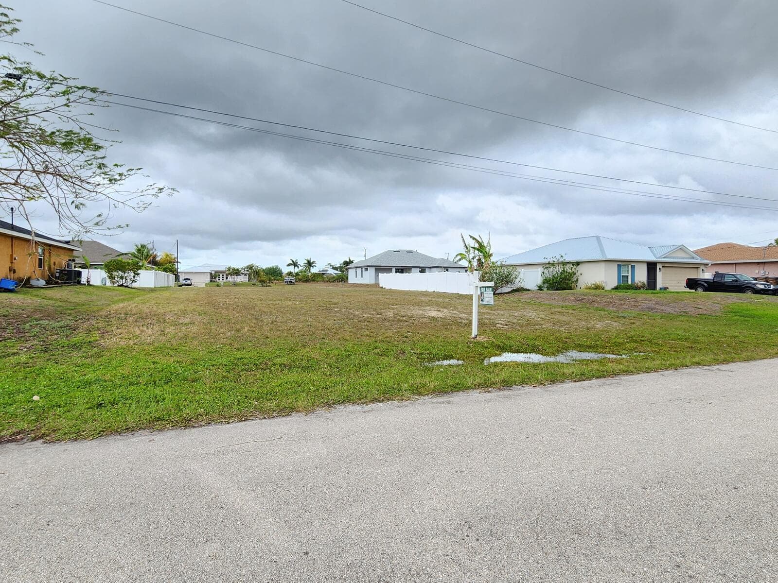 3222 NE 13th Court, Cape Coral, FL 33909 — photo 3 of 6
