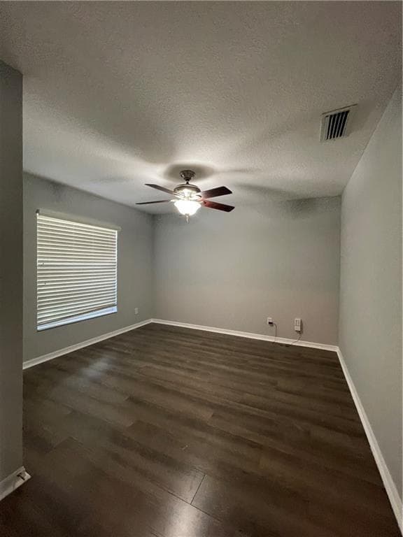 1435 9th Place, Vero Beach, FL 32960 — photo 2 of 19