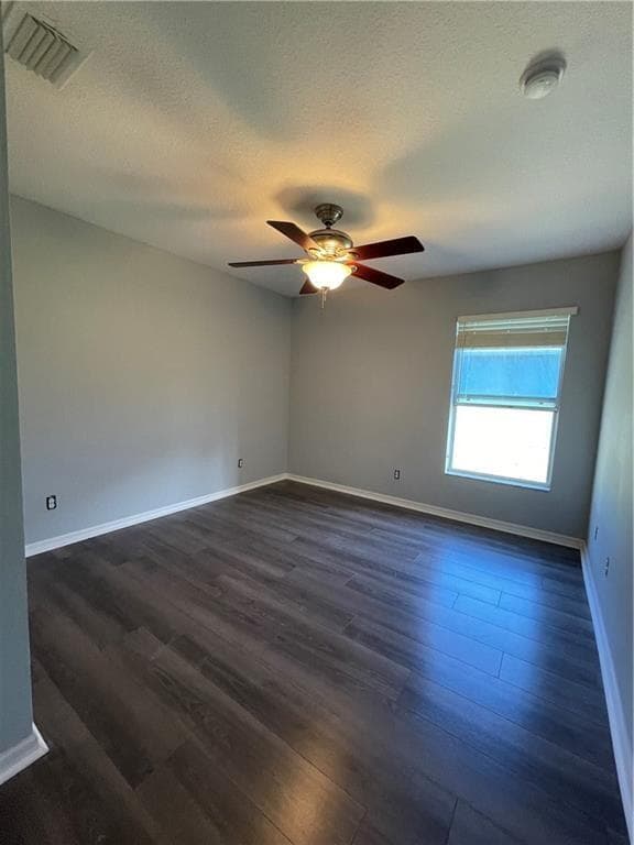1435 9th Place, Vero Beach, FL 32960 — photo 8 of 19