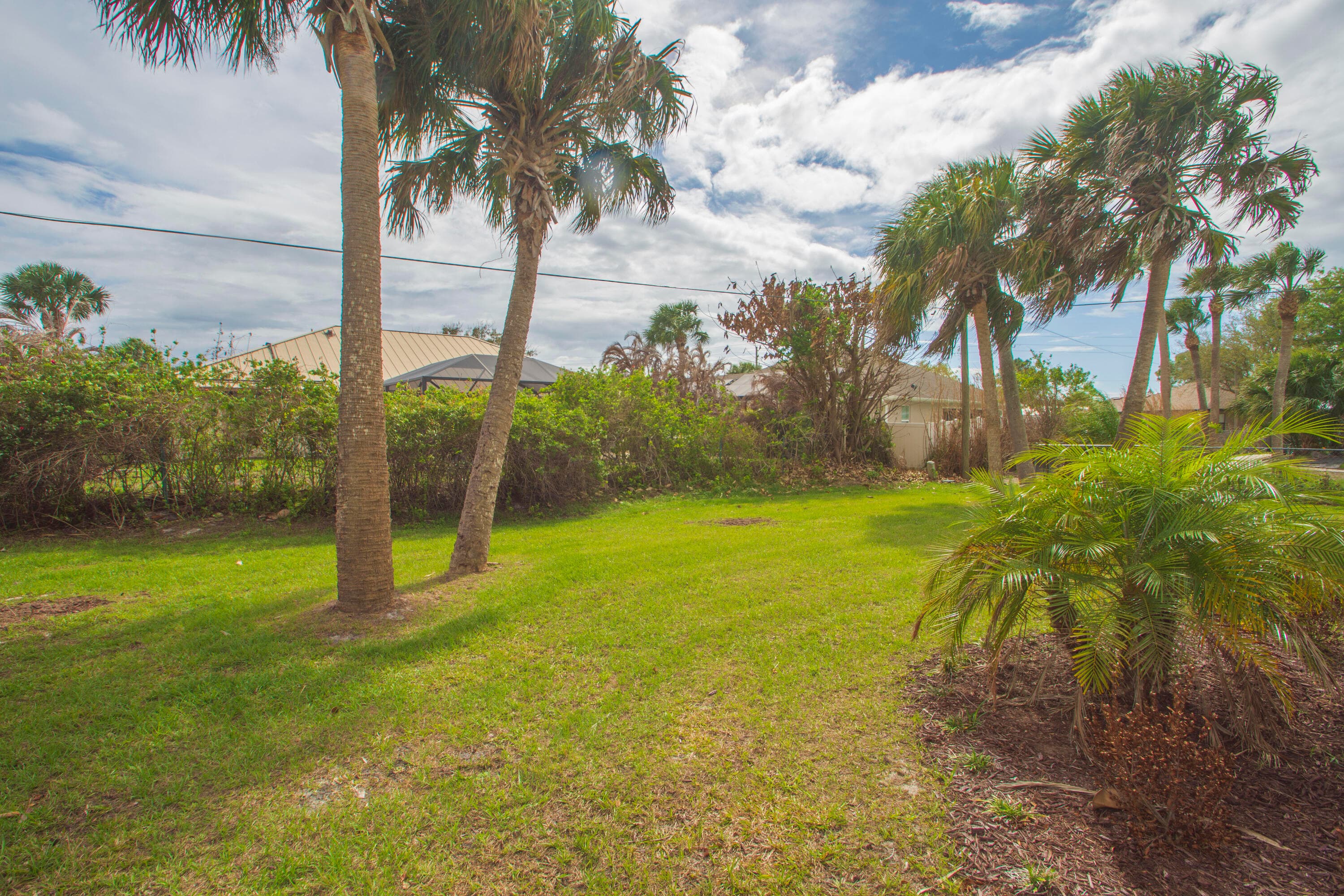 450 Kendall Avenue, Sebastian, FL 32958 — photo 33 of 43