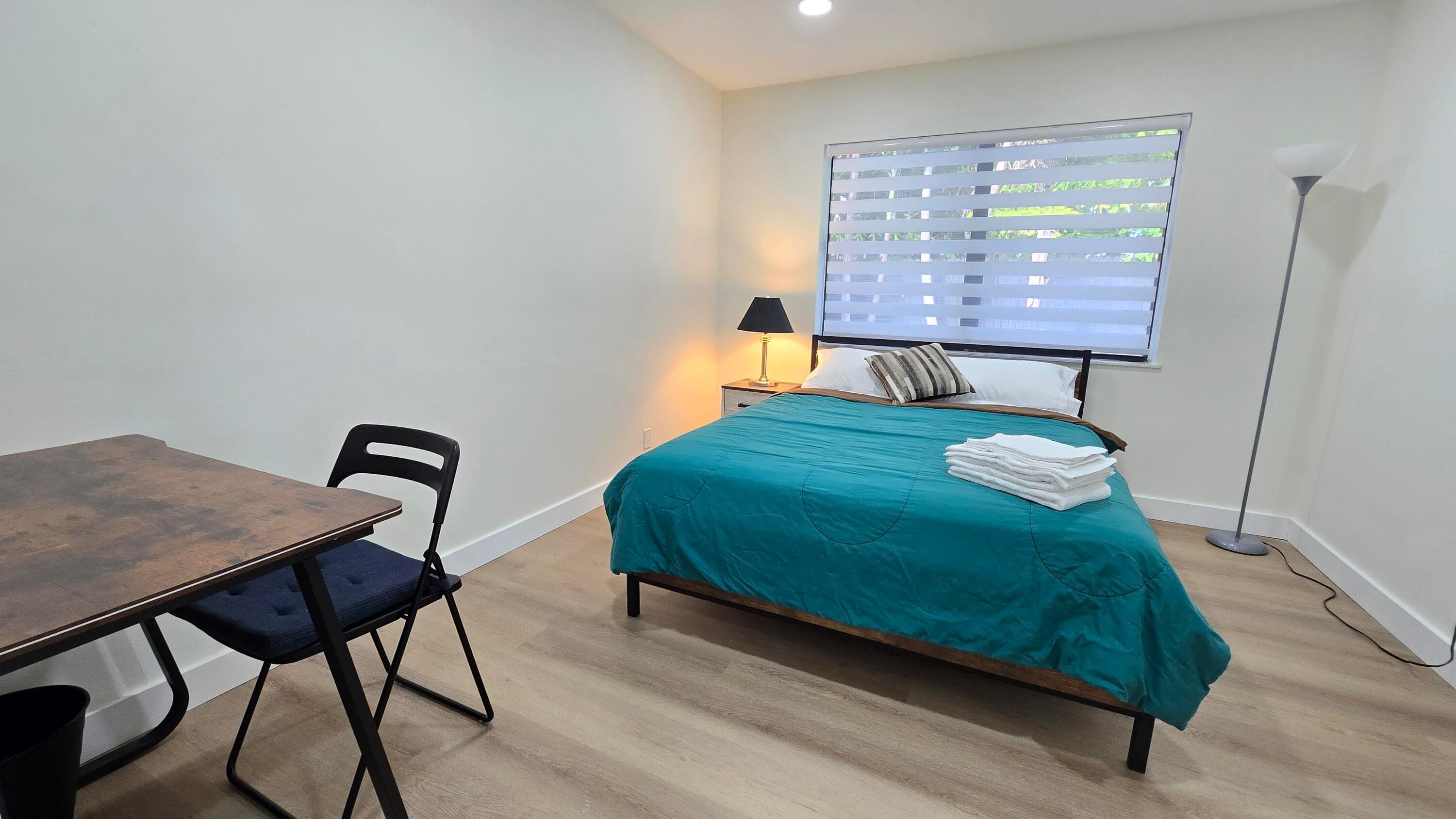 1236 NE 12th Avenue B, Fort Lauderdale, FL 33304 — photo 16 of 21