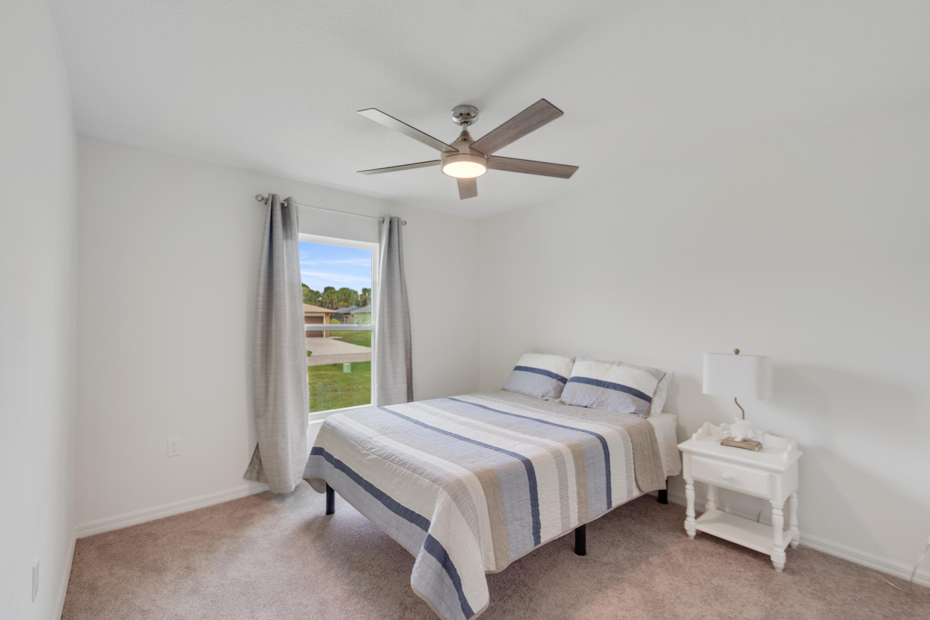450 Kendall Avenue, Sebastian, FL 32958 — photo 8 of 43