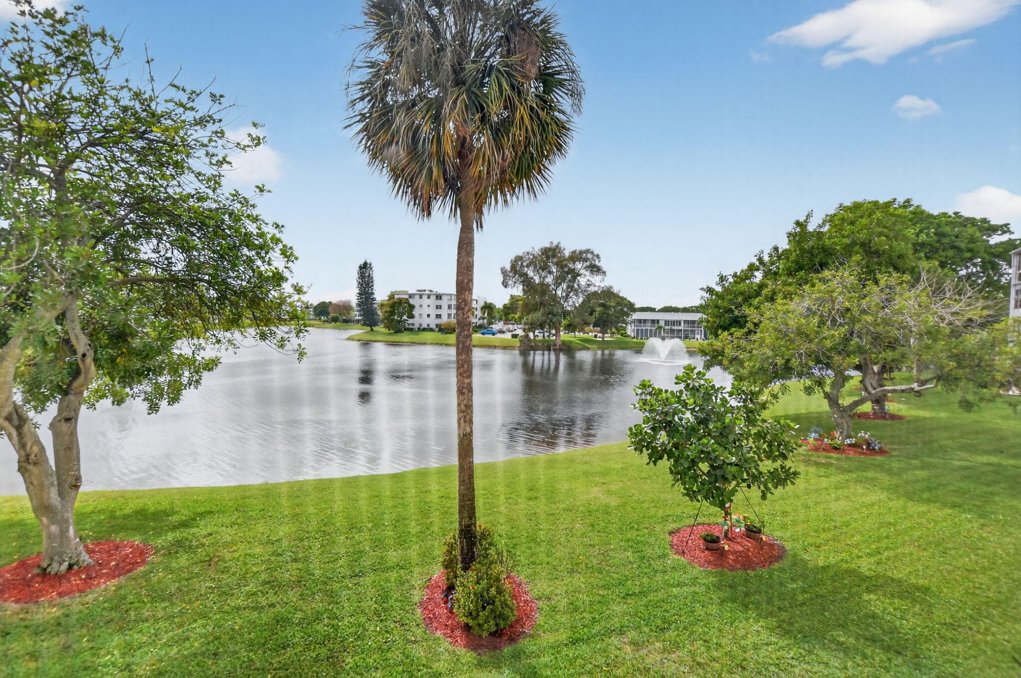 2010 N Farnham N, Deerfield Beach, FL 33442 — photo 23 of 83