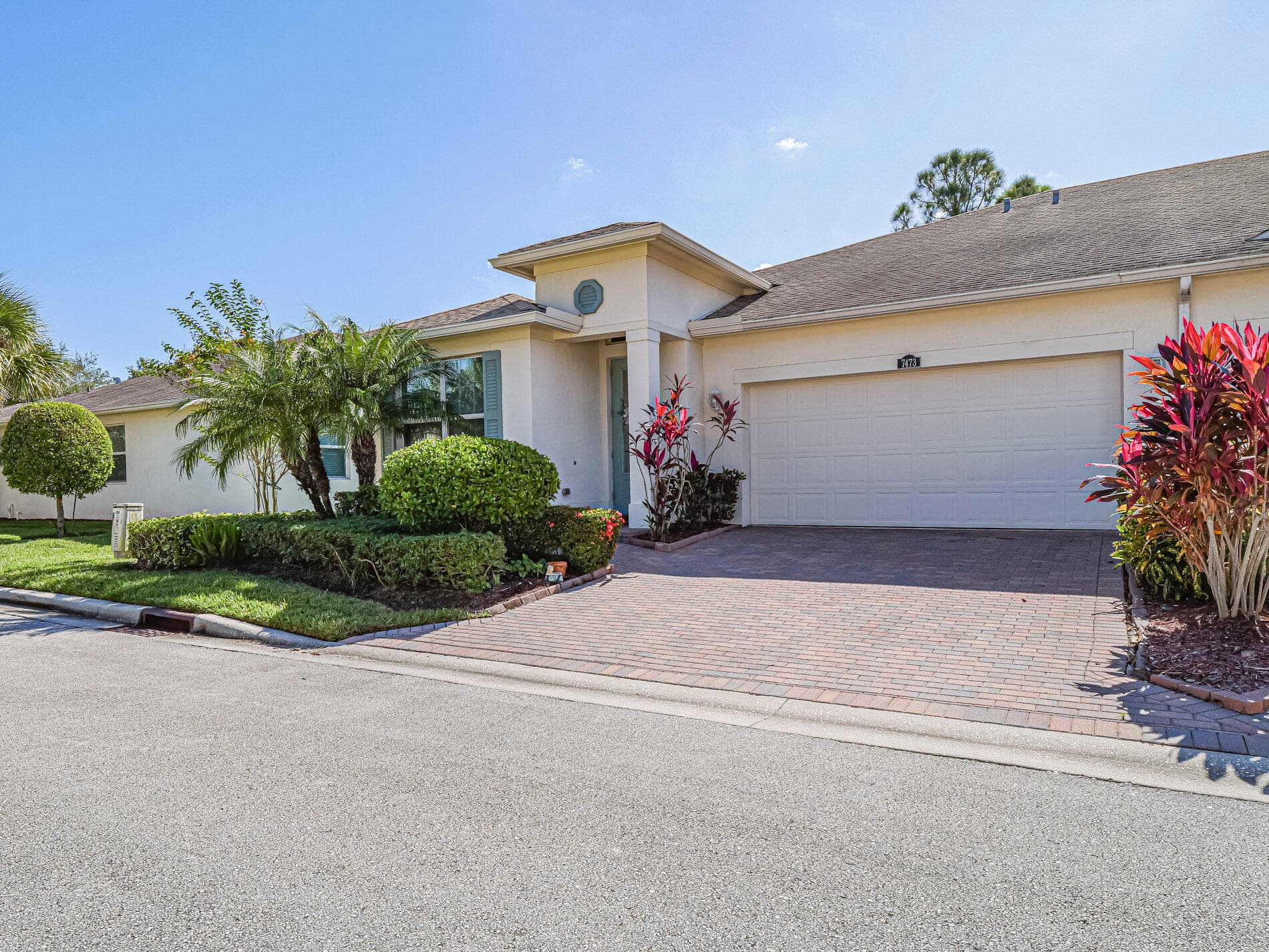 7473 White Oak Lane, Vero Beach, FL 32966 — photo 1 of 37