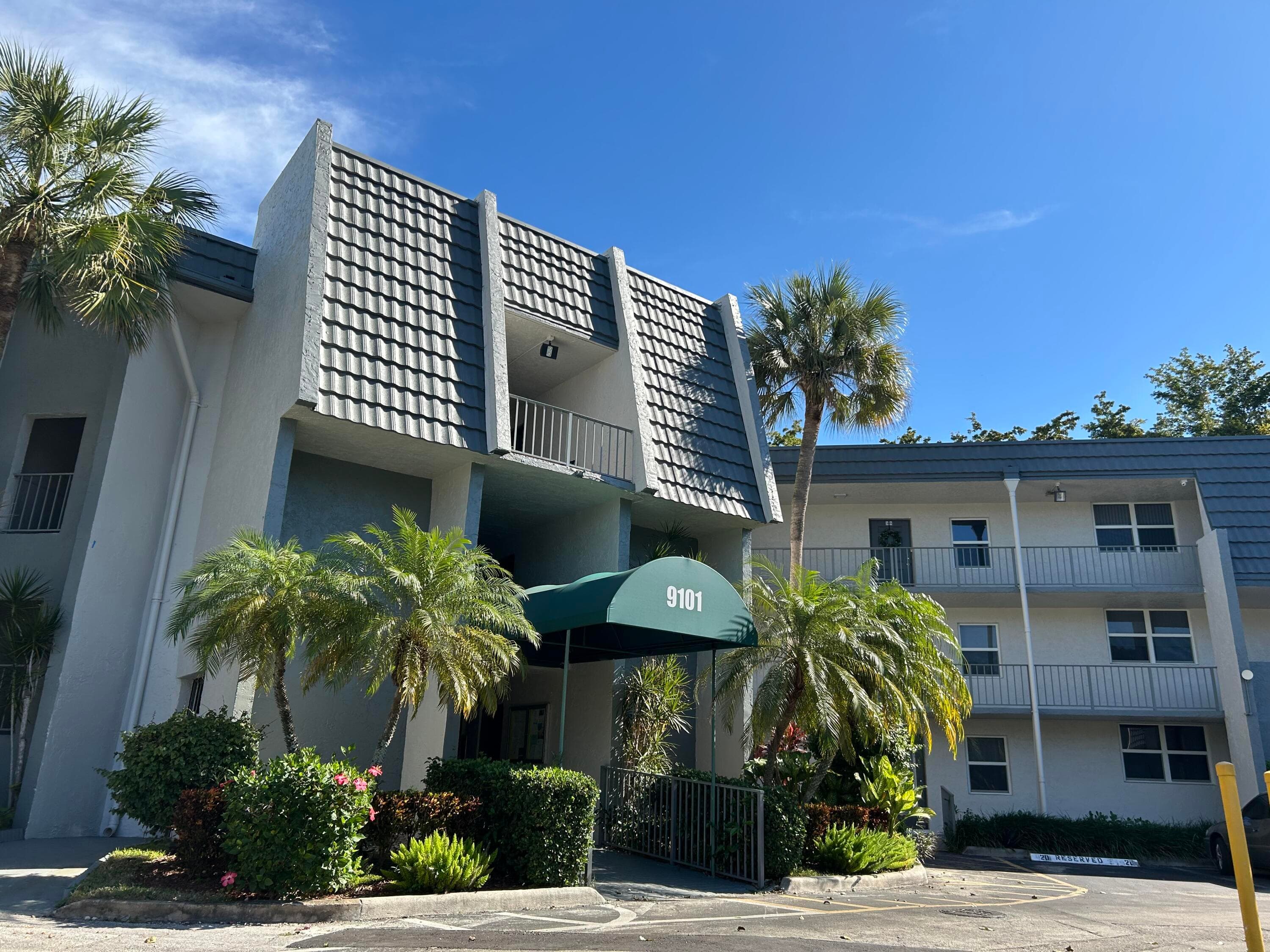 9101 Lime Bay Boulevard 312, Tamarac, FL 33321 — photo 1 of 29