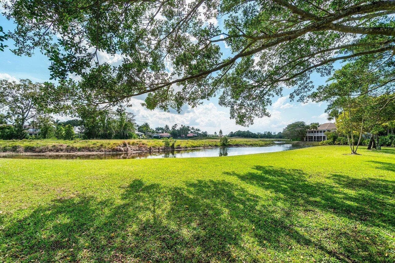 2320 Las Casitas Drive, Wellington, FL 33414 — photo 22 of 24