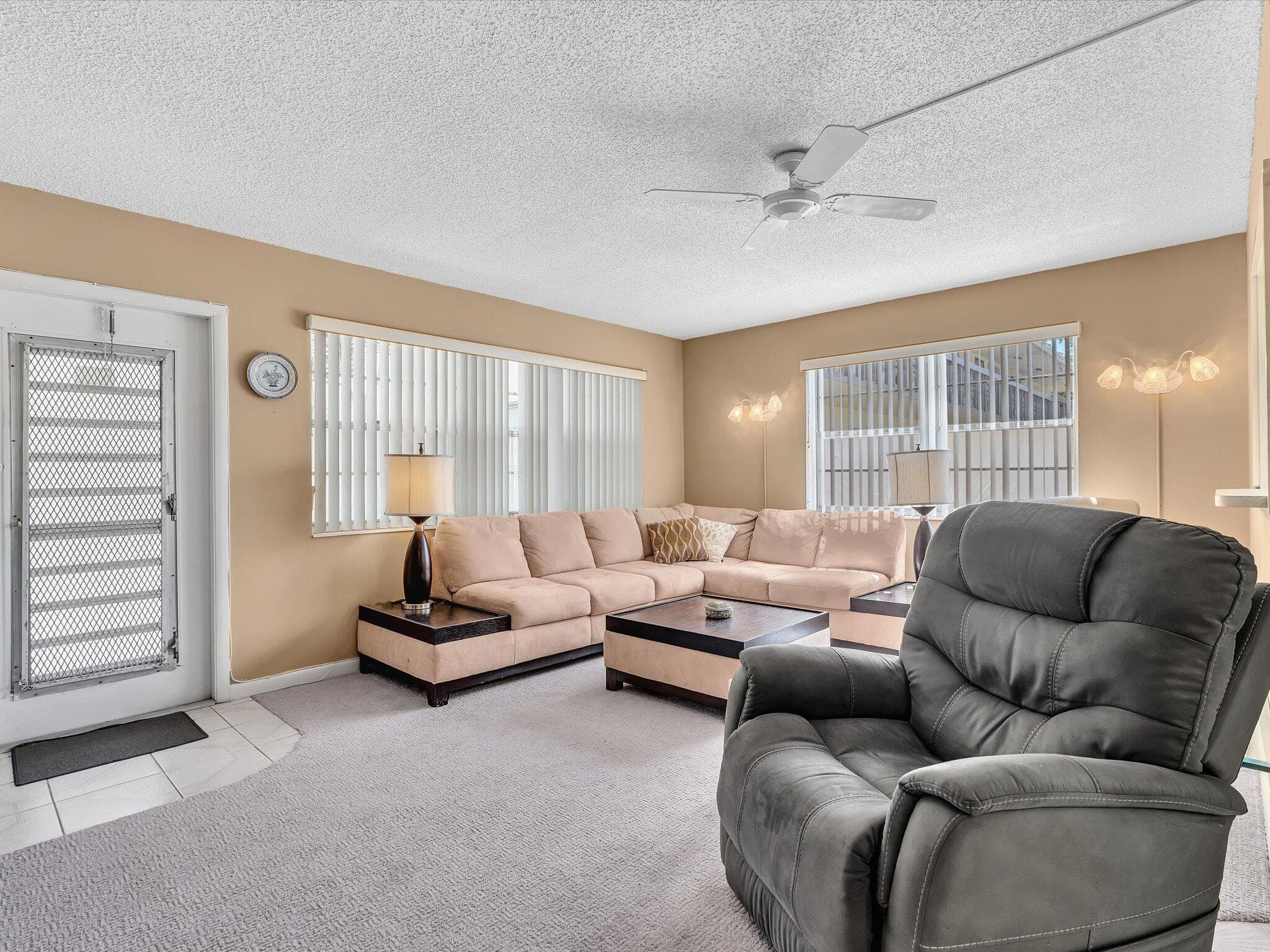 5 Markham A, Deerfield Beach, FL 33442 — photo 4 of 52