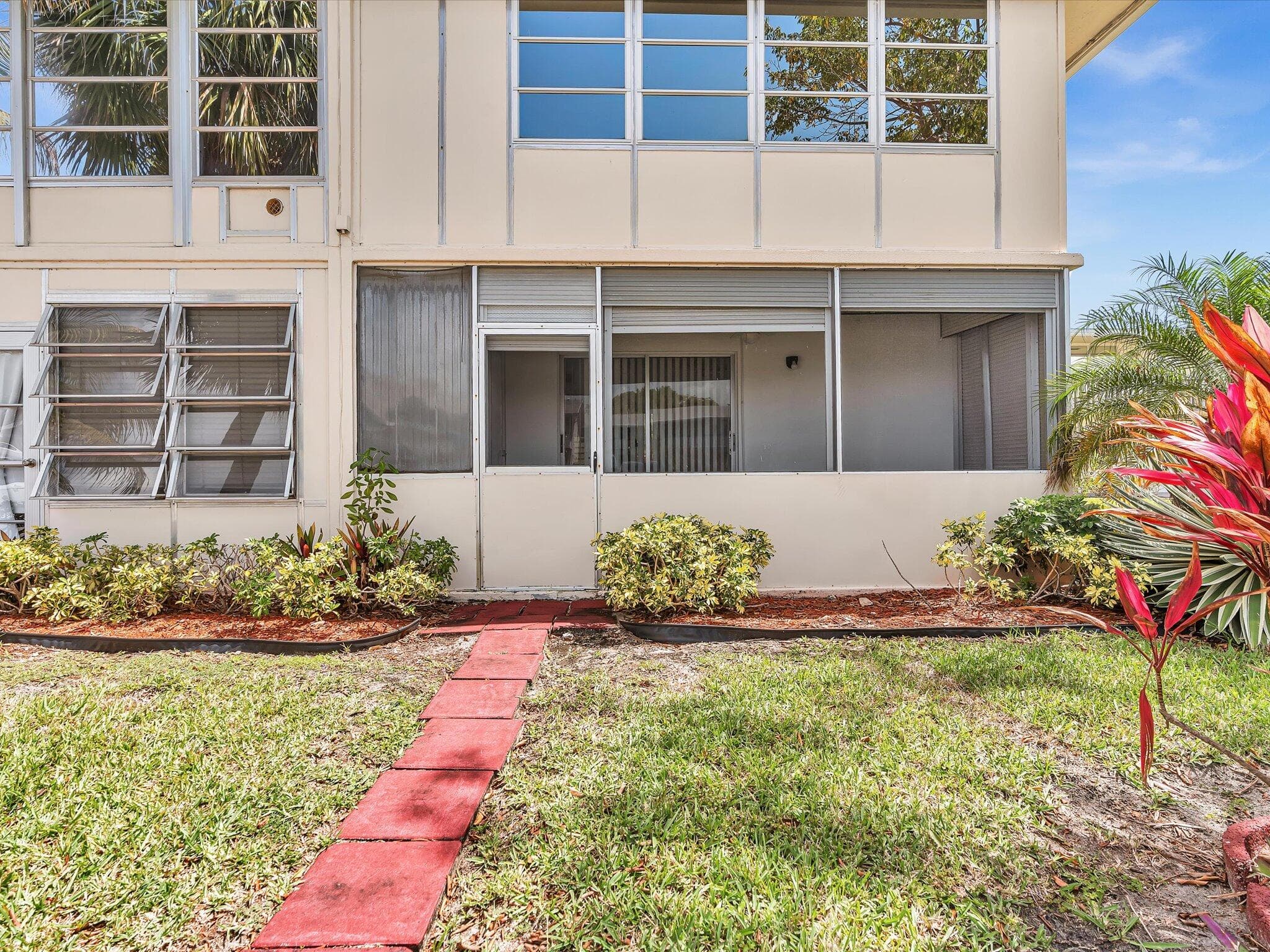 5 Markham A, Deerfield Beach, FL 33442 — photo 16 of 52
