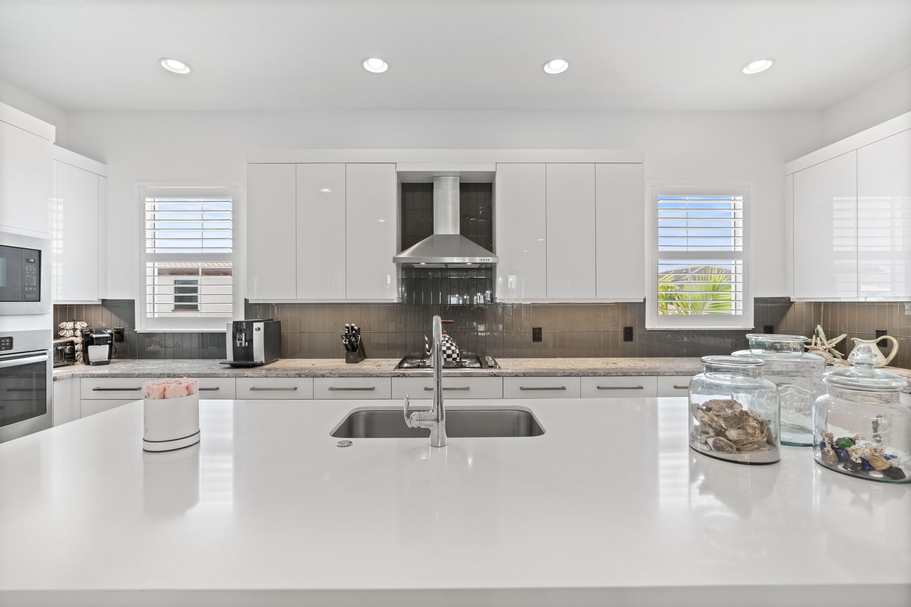 3024 Franklin Place, Palm Beach Gardens, FL 33418 — photo 8 of 45