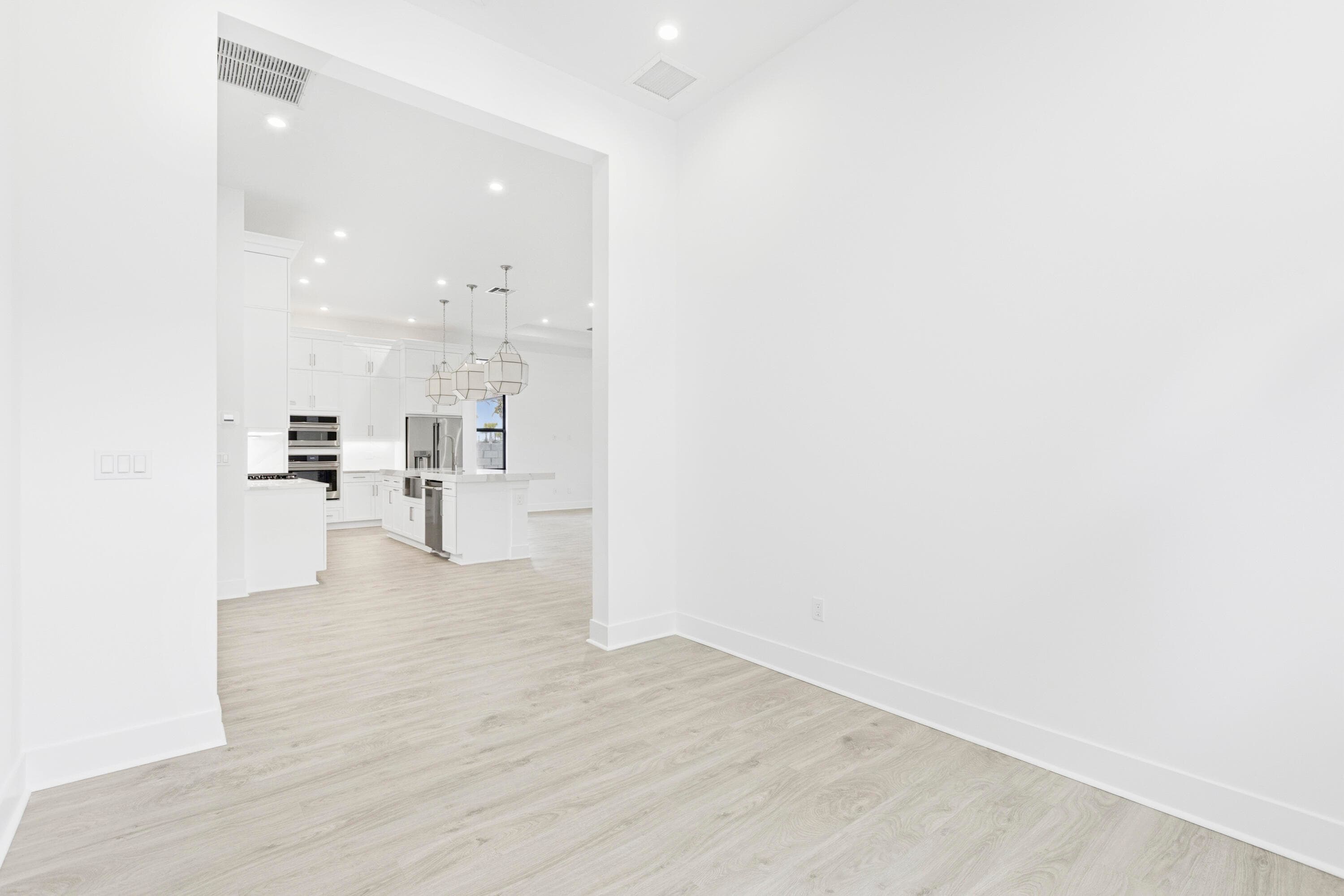 13921 Vivant Drive, Palm Beach Gardens, FL 33412 — photo 32 of 58