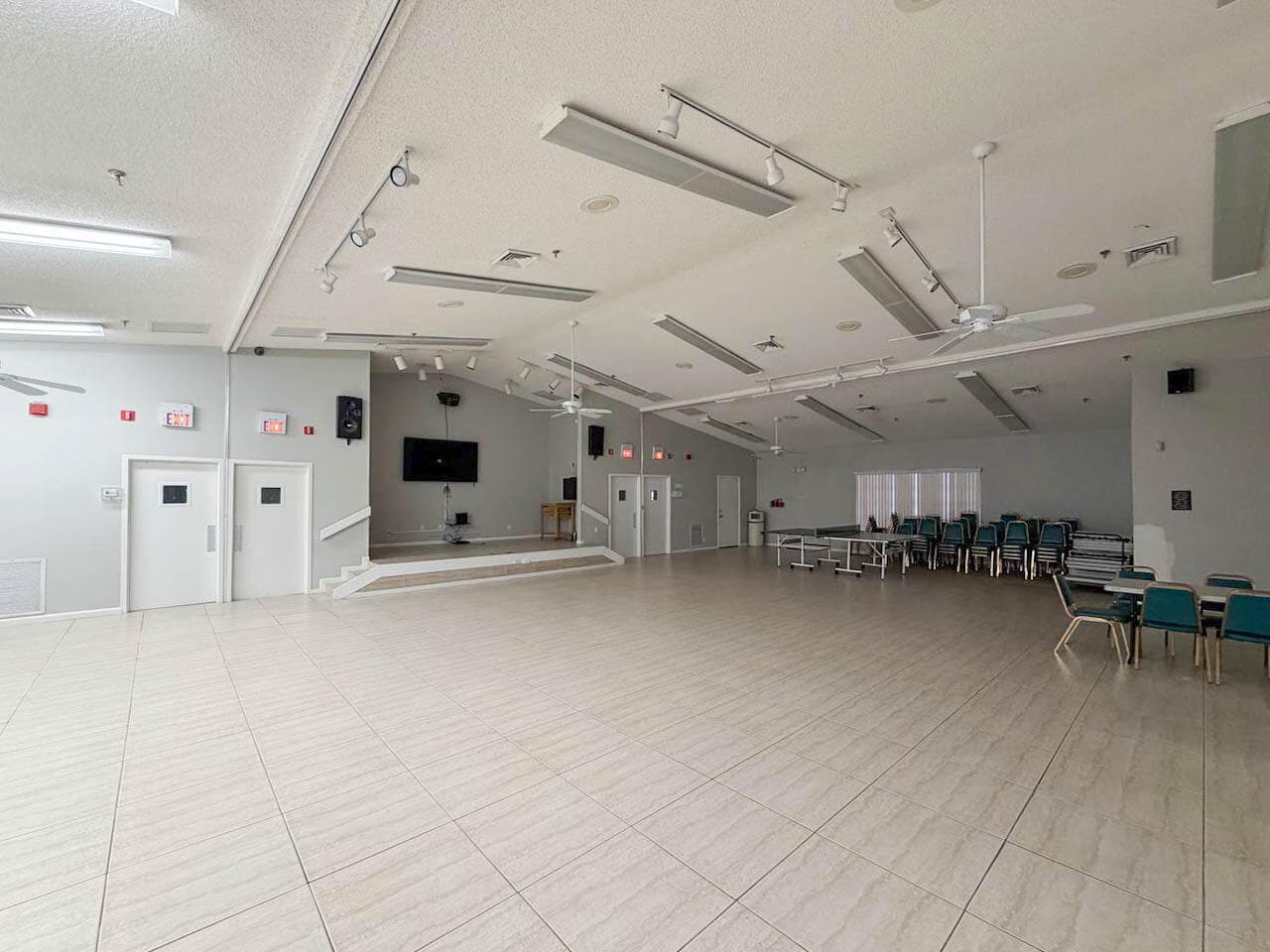 2334 S Cypress Bend Drive 202, Pompano Beach, FL 33069 — photo 72 of 74