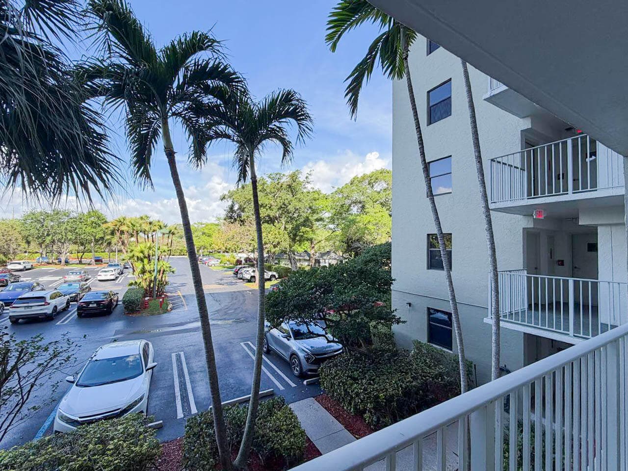 2334 S Cypress Bend Drive 202, Pompano Beach, FL 33069 — photo 31 of 74