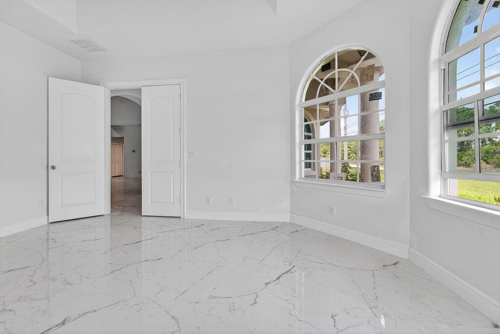 376 SW Paar Drive, Port St. Lucie, FL 34953 — photo 10 of 47