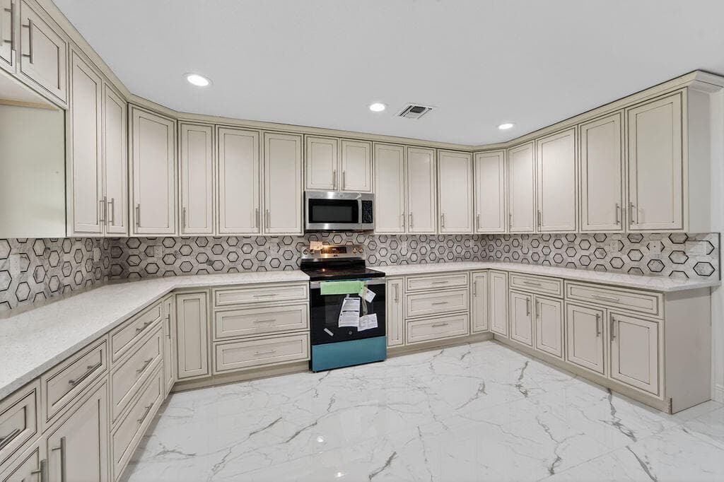 376 SW Paar Drive, Port St. Lucie, FL 34953 — photo 16 of 47