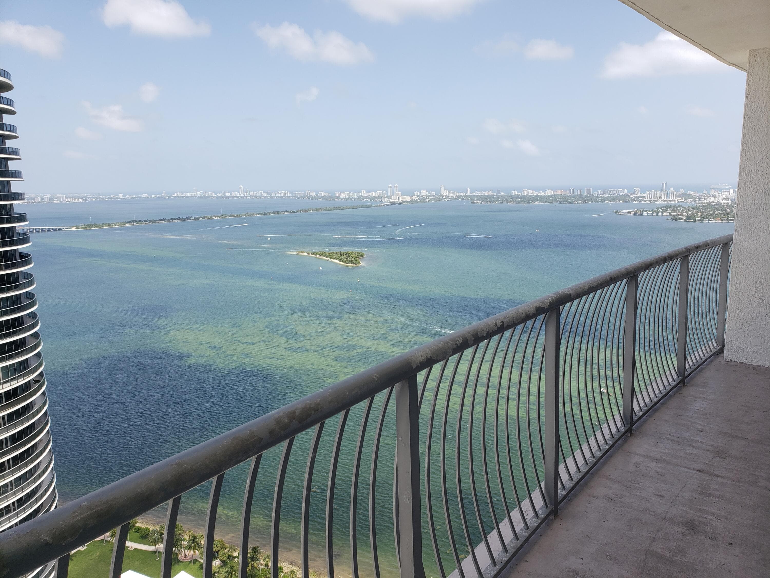 1750 N Bayshore Drive 5205, Miami, FL 33132 — photo 1 of 8