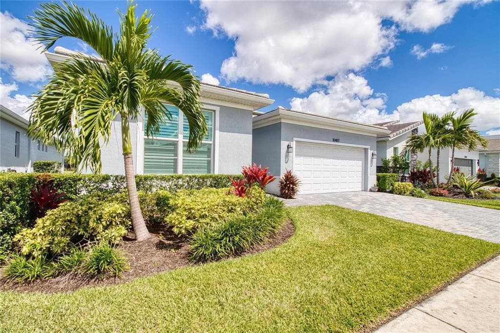 10407 SW Aquila Way, Port St. Lucie, FL 34987 — photo 3 of 64