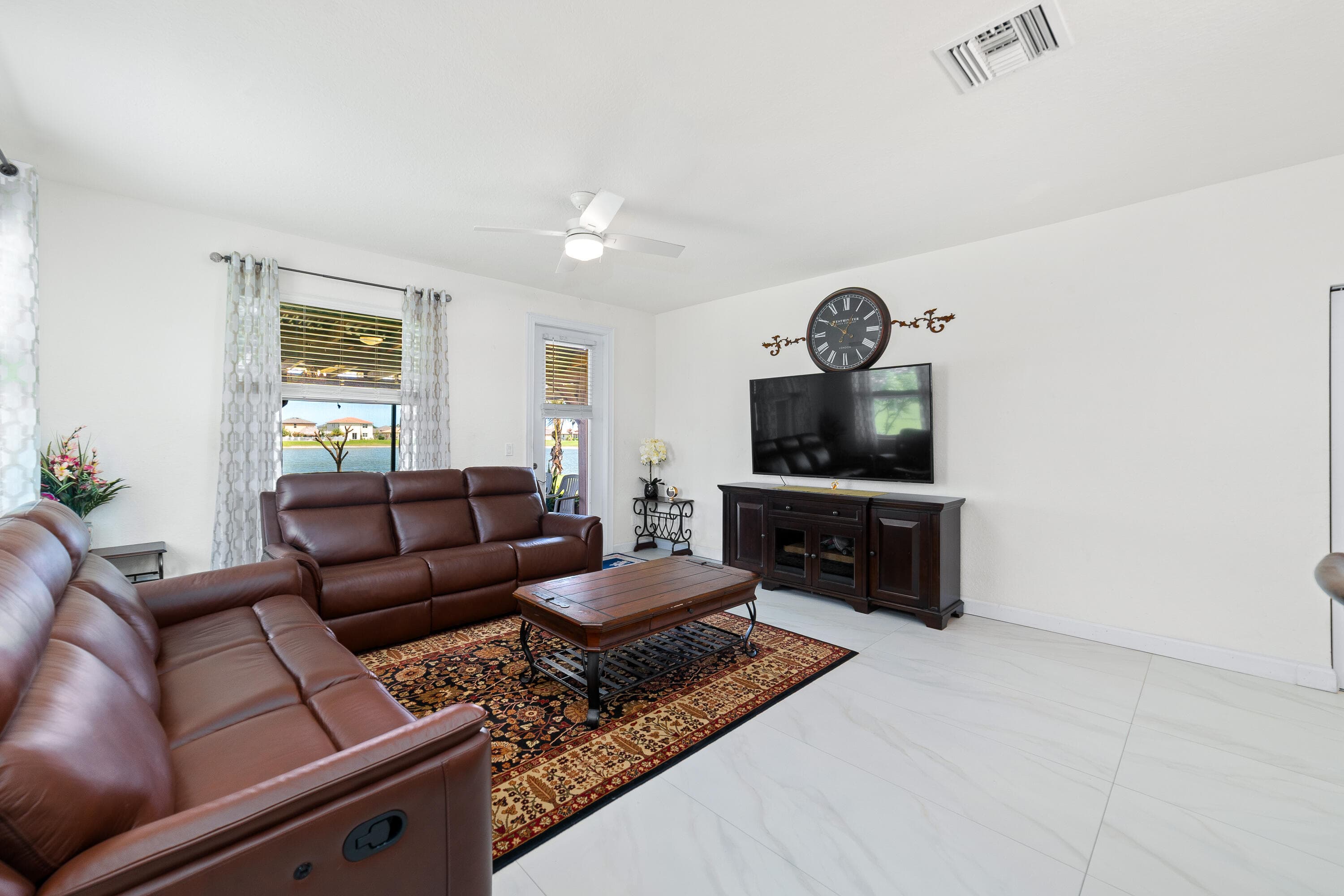 879 Bent Creek Drive, Fort Pierce, FL 34947 — photo 9 of 35