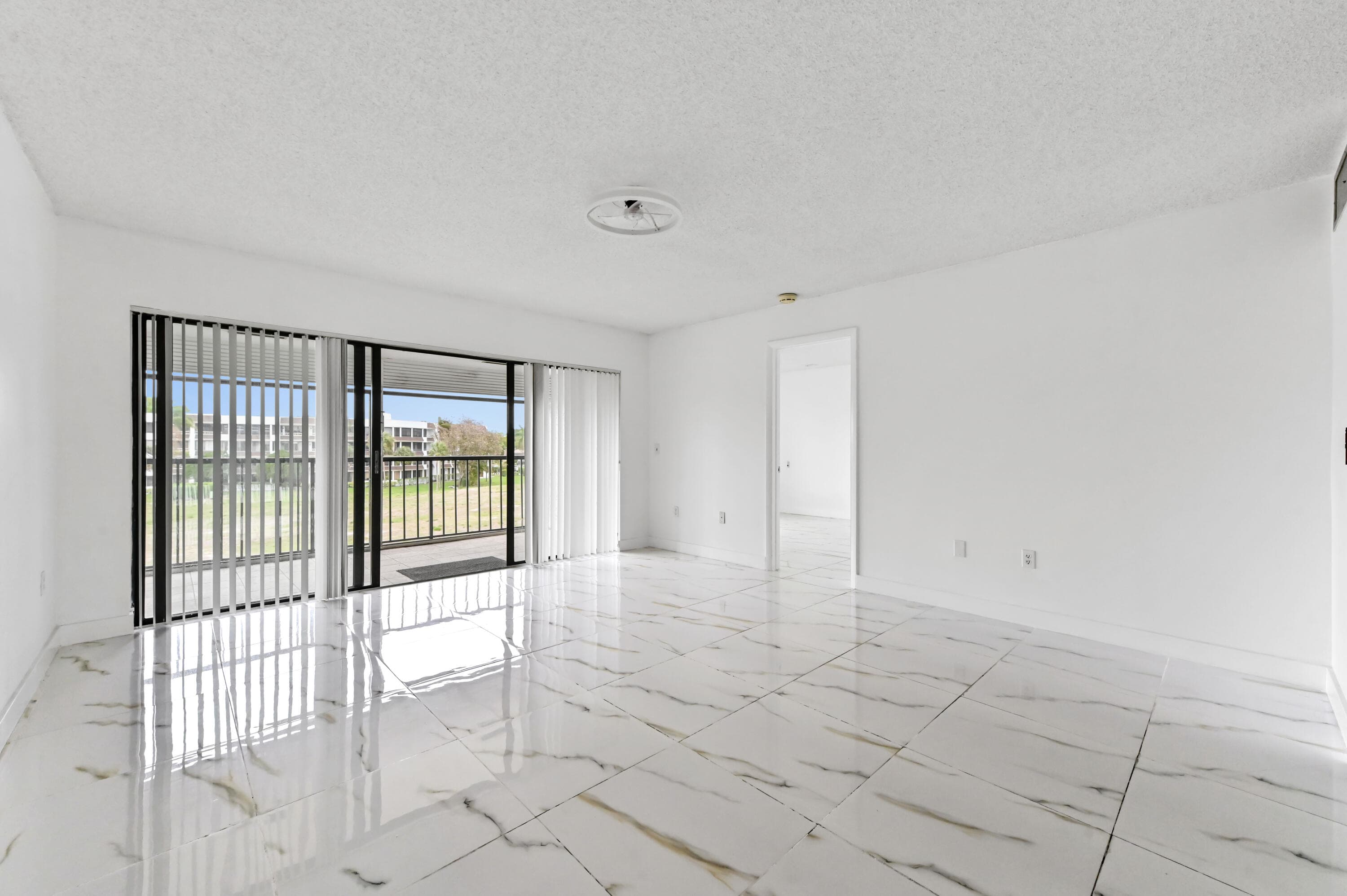 4793 Esedra Court 307, Lake Worth, FL 33467 — photo 7 of 27