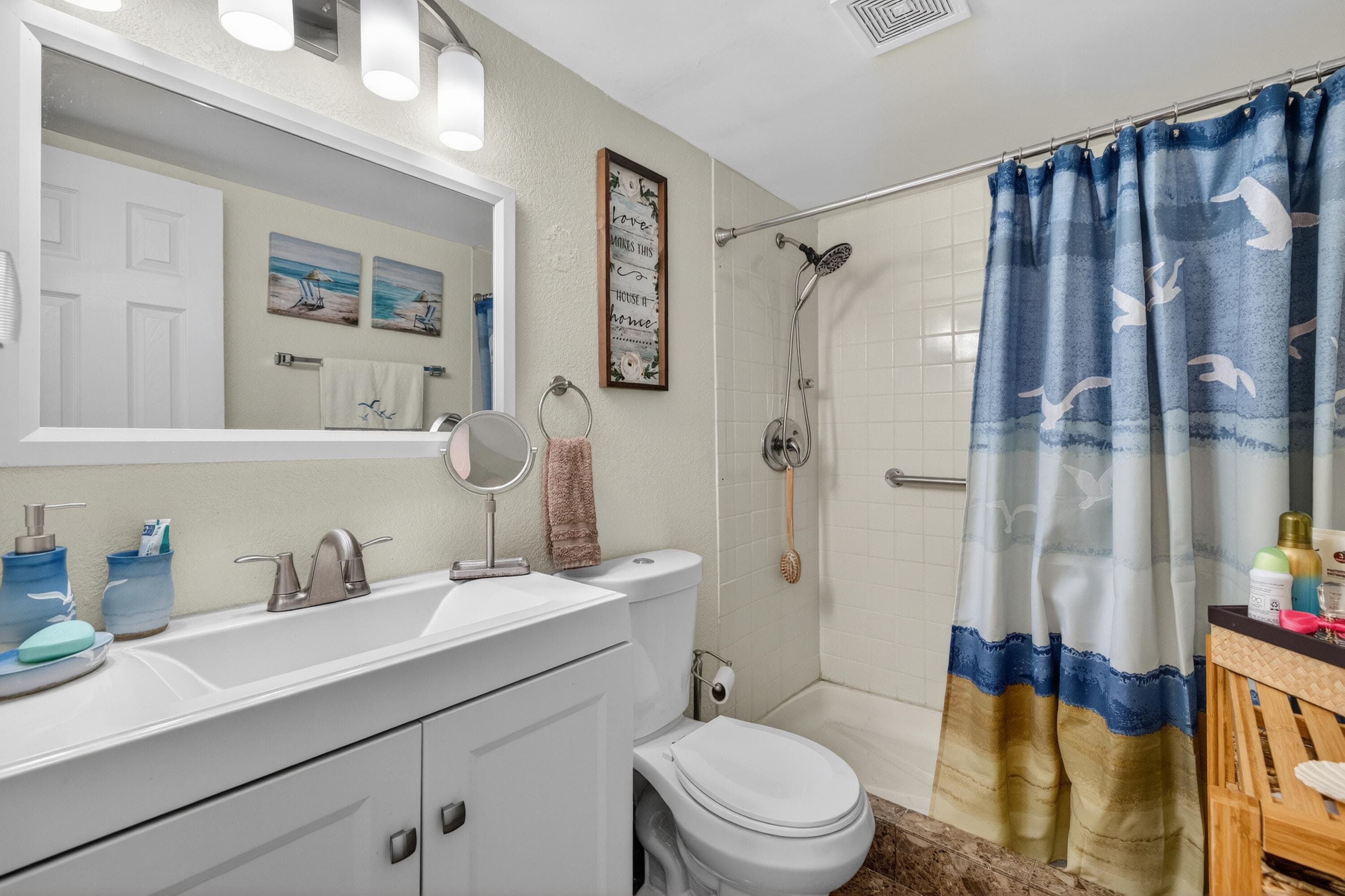 4850 NW 29 Court 327, Lauderdale Lakes, FL 33313 — photo 18 of 43