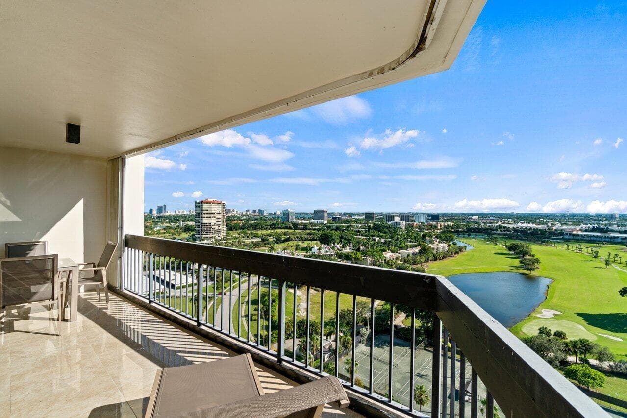 2400 Presidential Way 1906, West Palm Beach, FL 33401 — photo 13 of 42