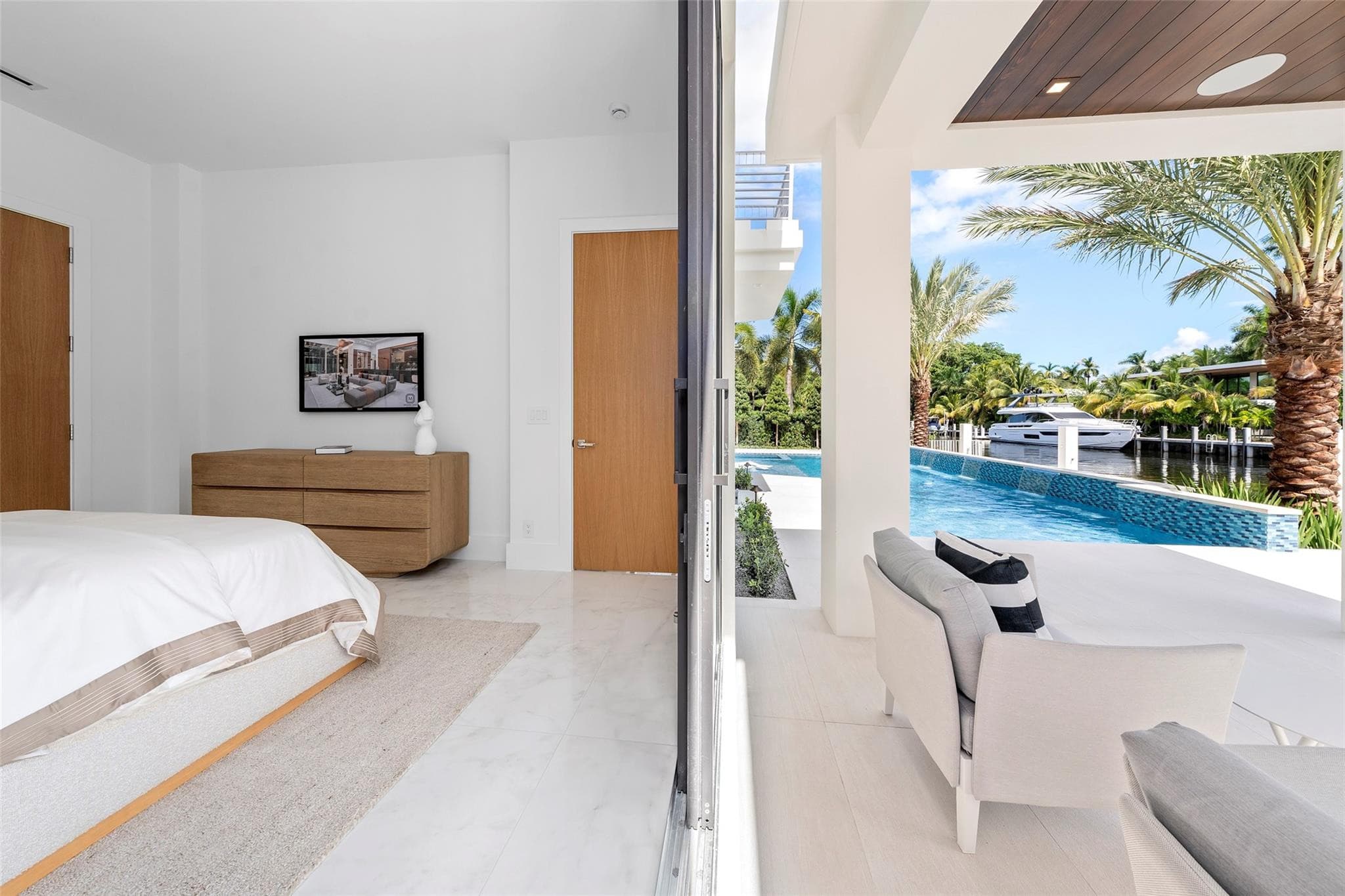24 Fiesta Way, Fort Lauderdale, FL 33301 — photo 27 of 87