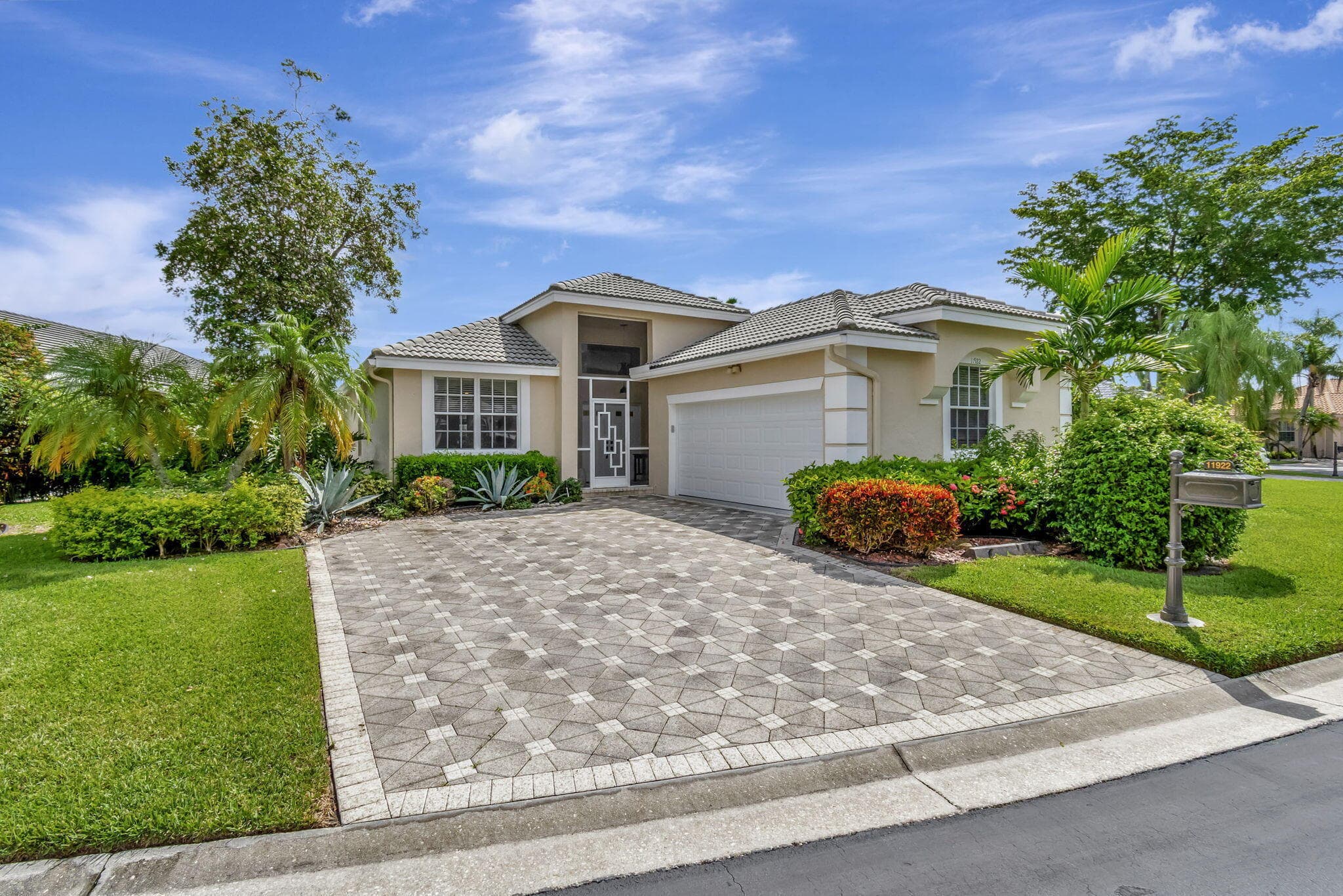 11922 Fountainside Circle, Boynton Beach, FL 33437 — photo 6 of 57