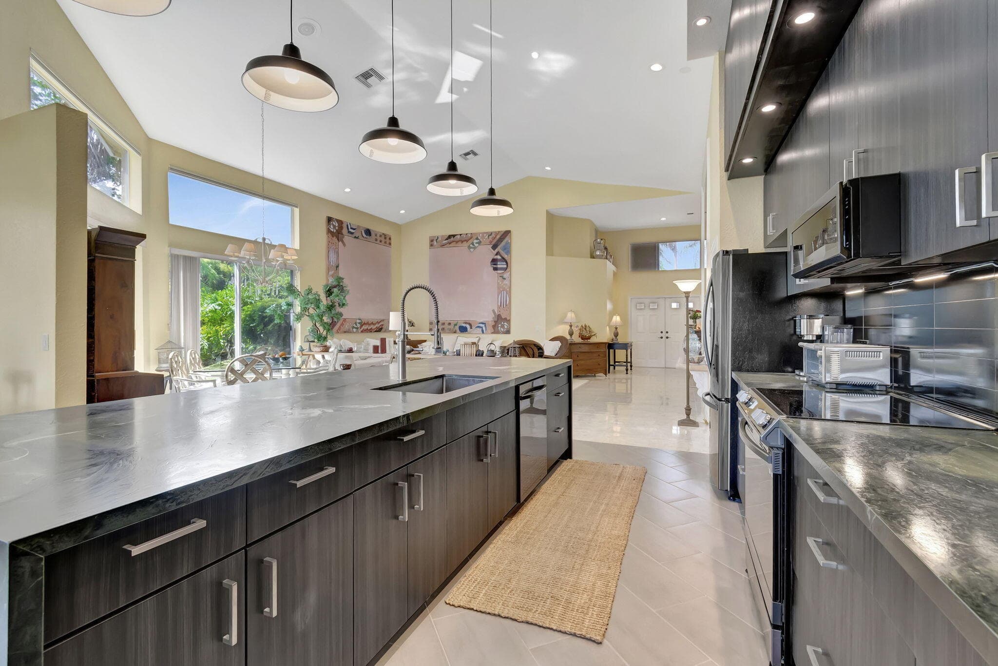 11922 Fountainside Circle, Boynton Beach, FL 33437 — photo 12 of 57