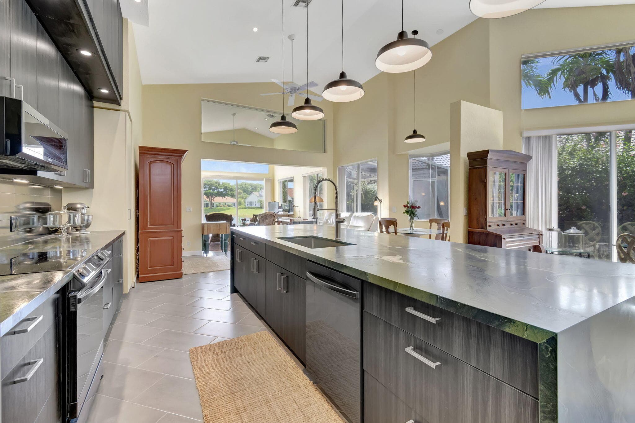 11922 Fountainside Circle, Boynton Beach, FL 33437 — photo 14 of 57