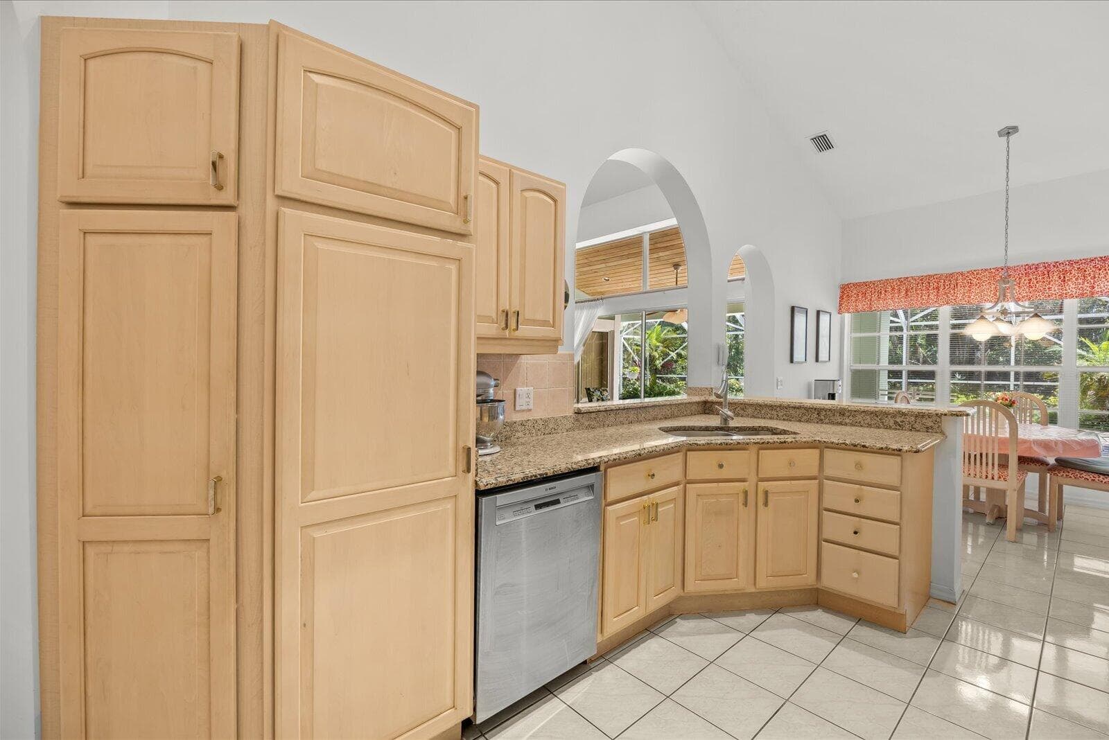 340 SE Saint Lucie Boulevard, Stuart, FL 34996 — photo 16 of 60