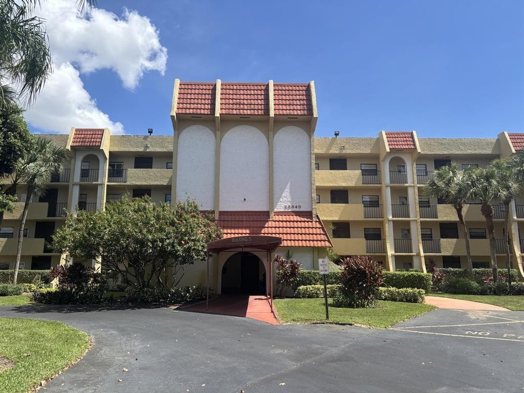 23345 Carolwood Lane 104, Boca Raton, FL 33428 — photo 1 of 15