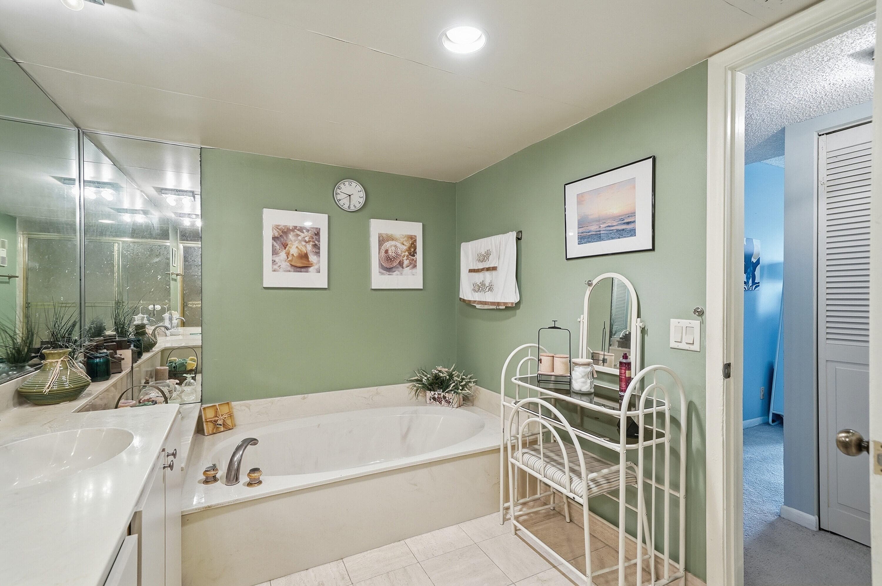 7050 NW 44th Street 705, Lauderhill, FL 33319 — photo 25 of 40