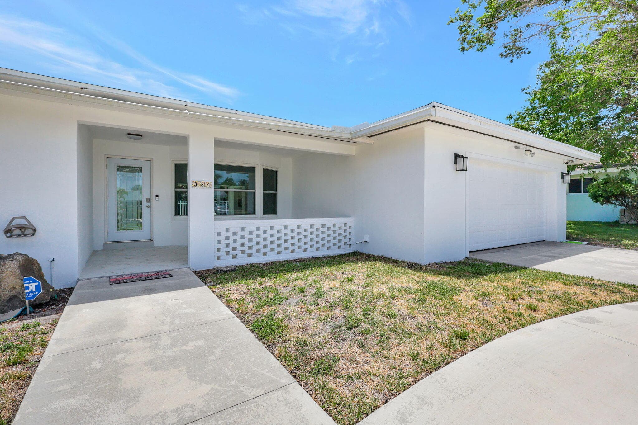334 SW 13th Avenue, Boynton Beach, FL 33435 — photo 4 of 41