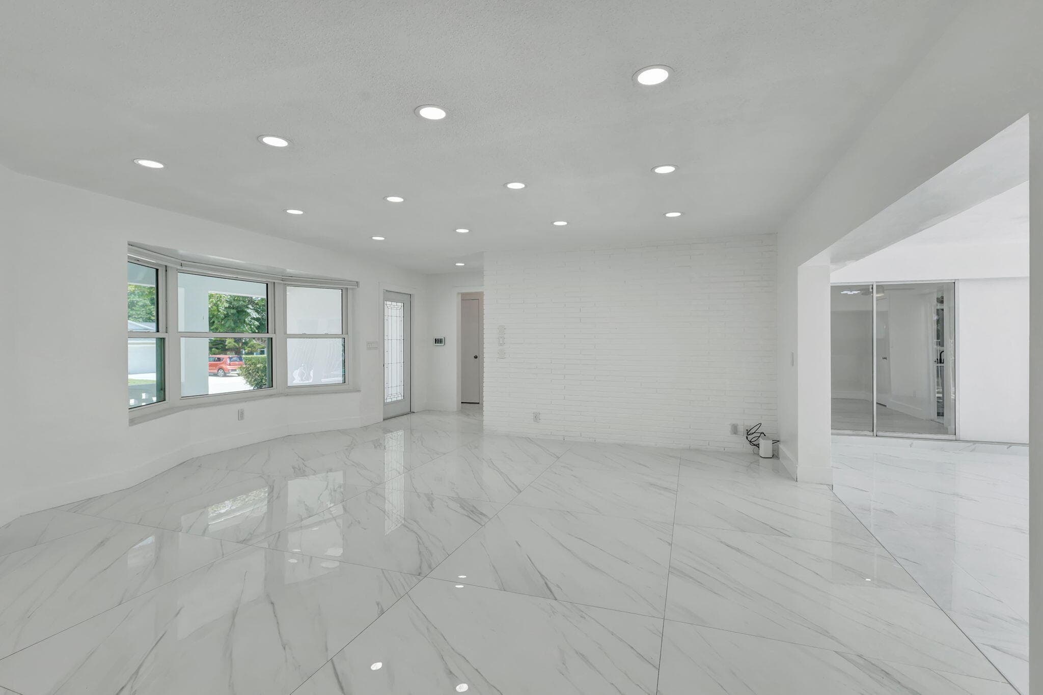 334 SW 13th Avenue, Boynton Beach, FL 33435 — photo 10 of 41