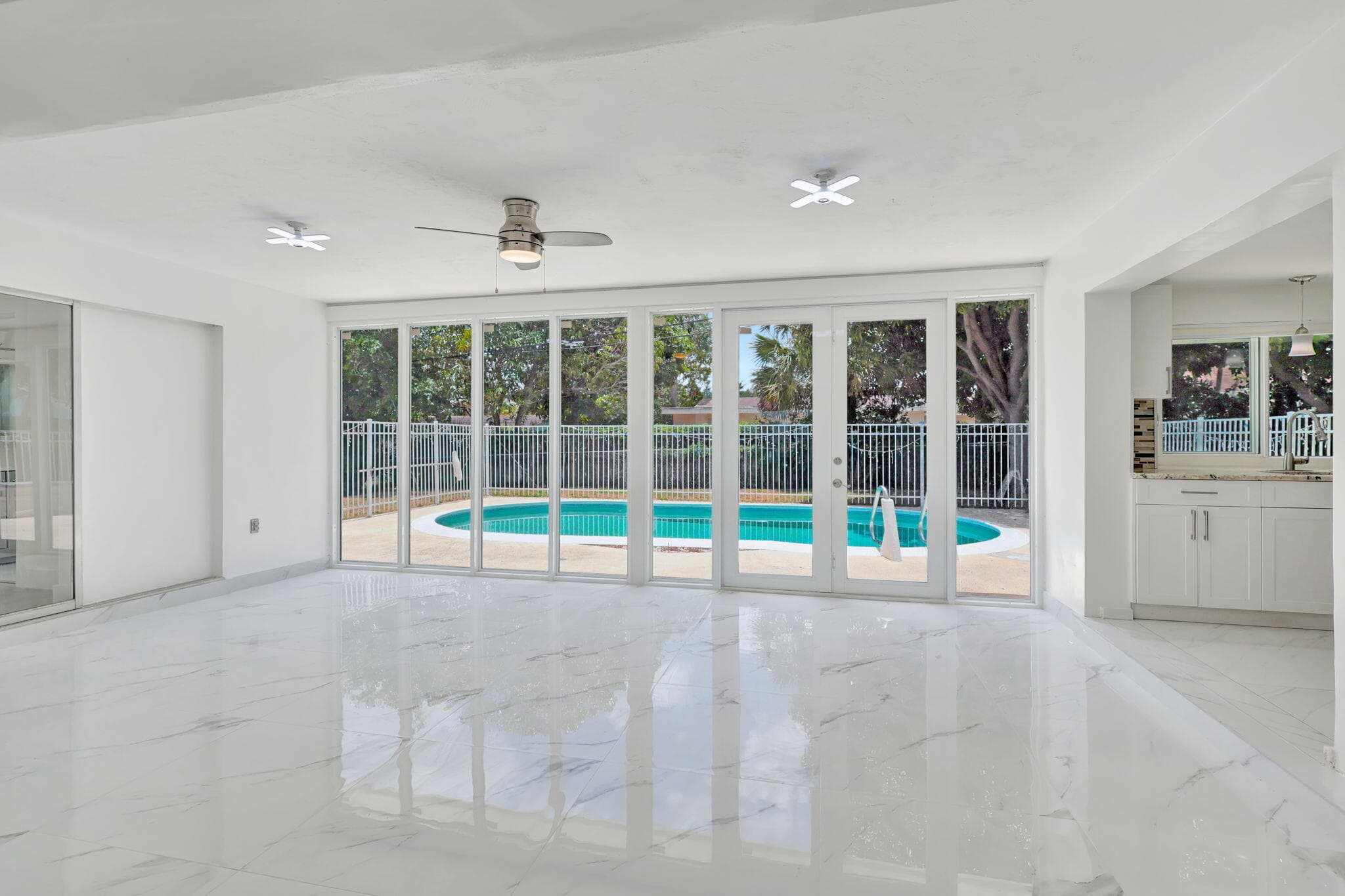 334 SW 13th Avenue, Boynton Beach, FL 33435 — photo 3 of 41