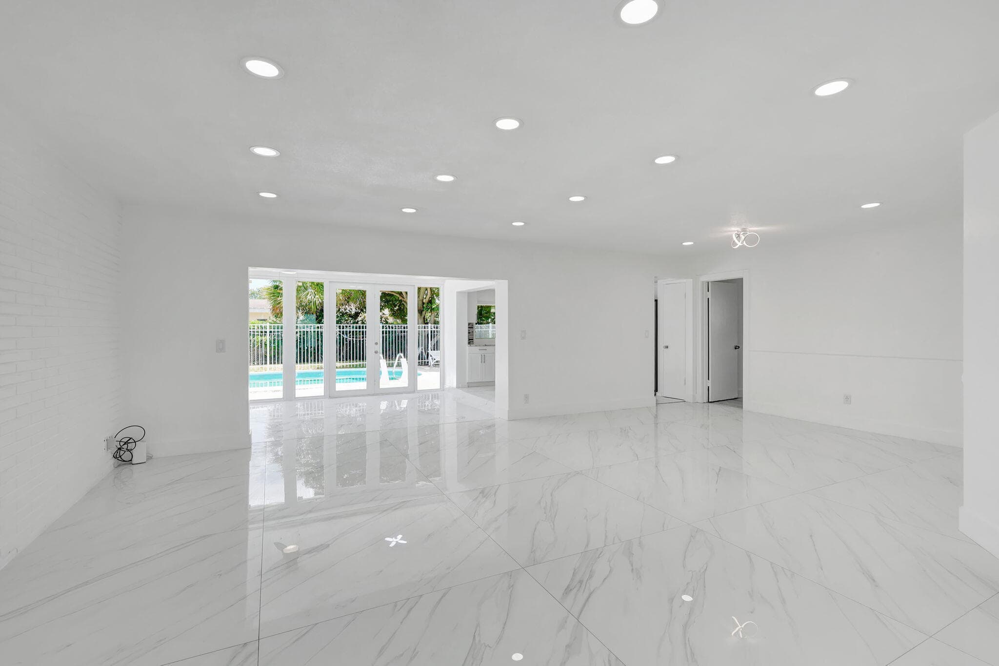 334 SW 13th Avenue, Boynton Beach, FL 33435 — photo 11 of 41