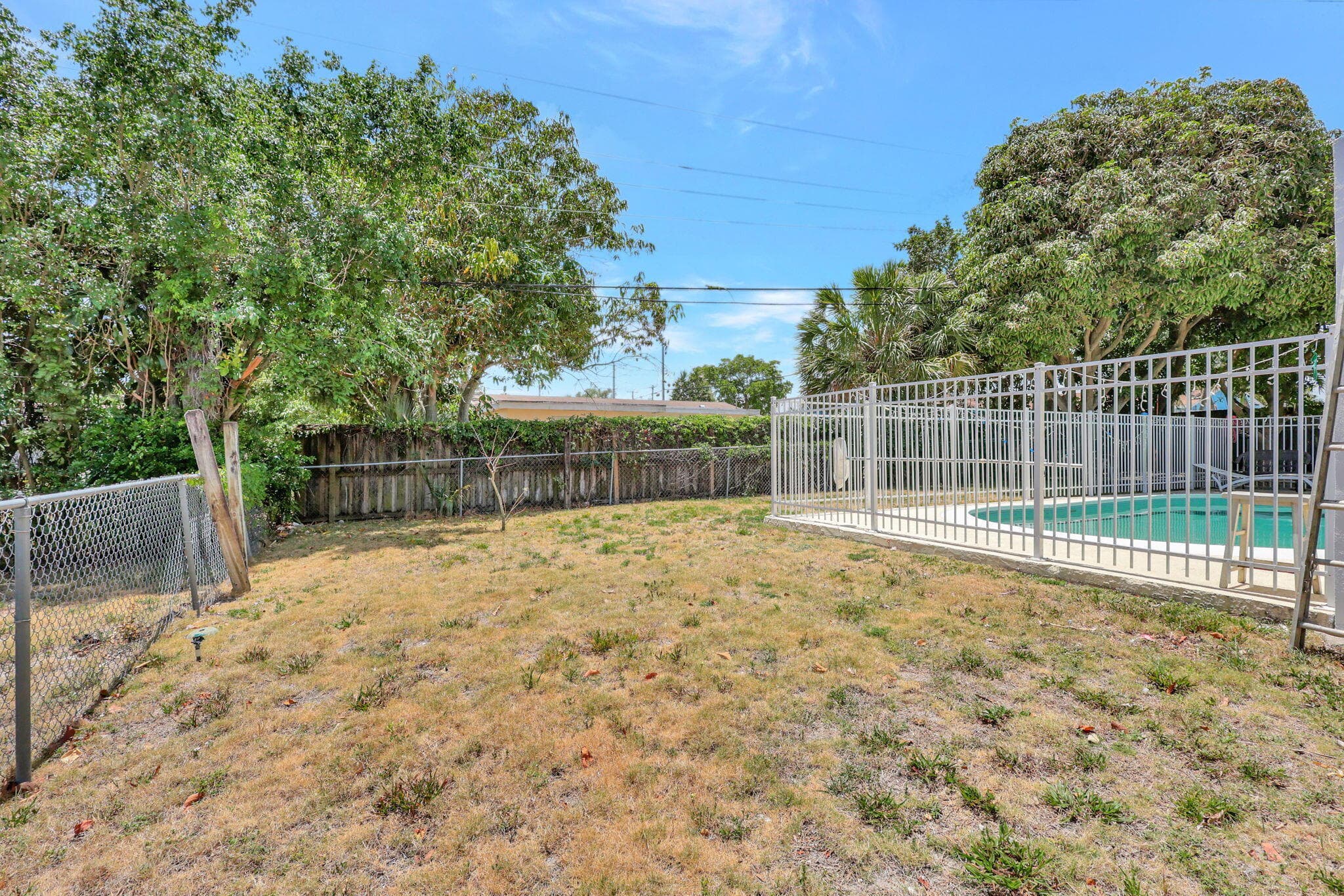 334 SW 13th Avenue, Boynton Beach, FL 33435 — photo 38 of 41