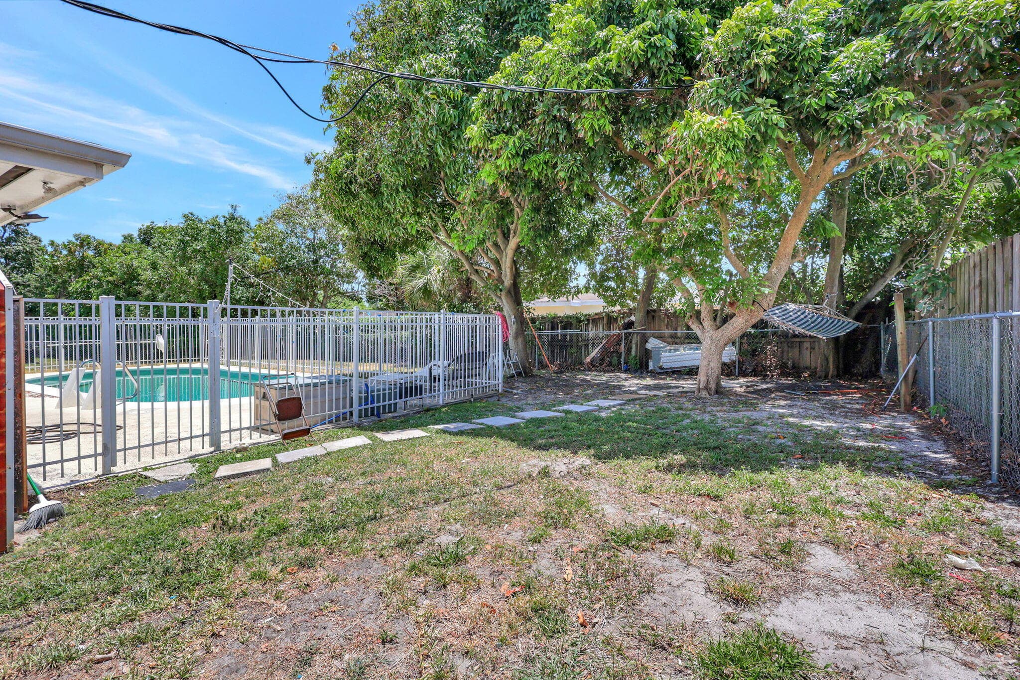 334 SW 13th Avenue, Boynton Beach, FL 33435 — photo 39 of 41