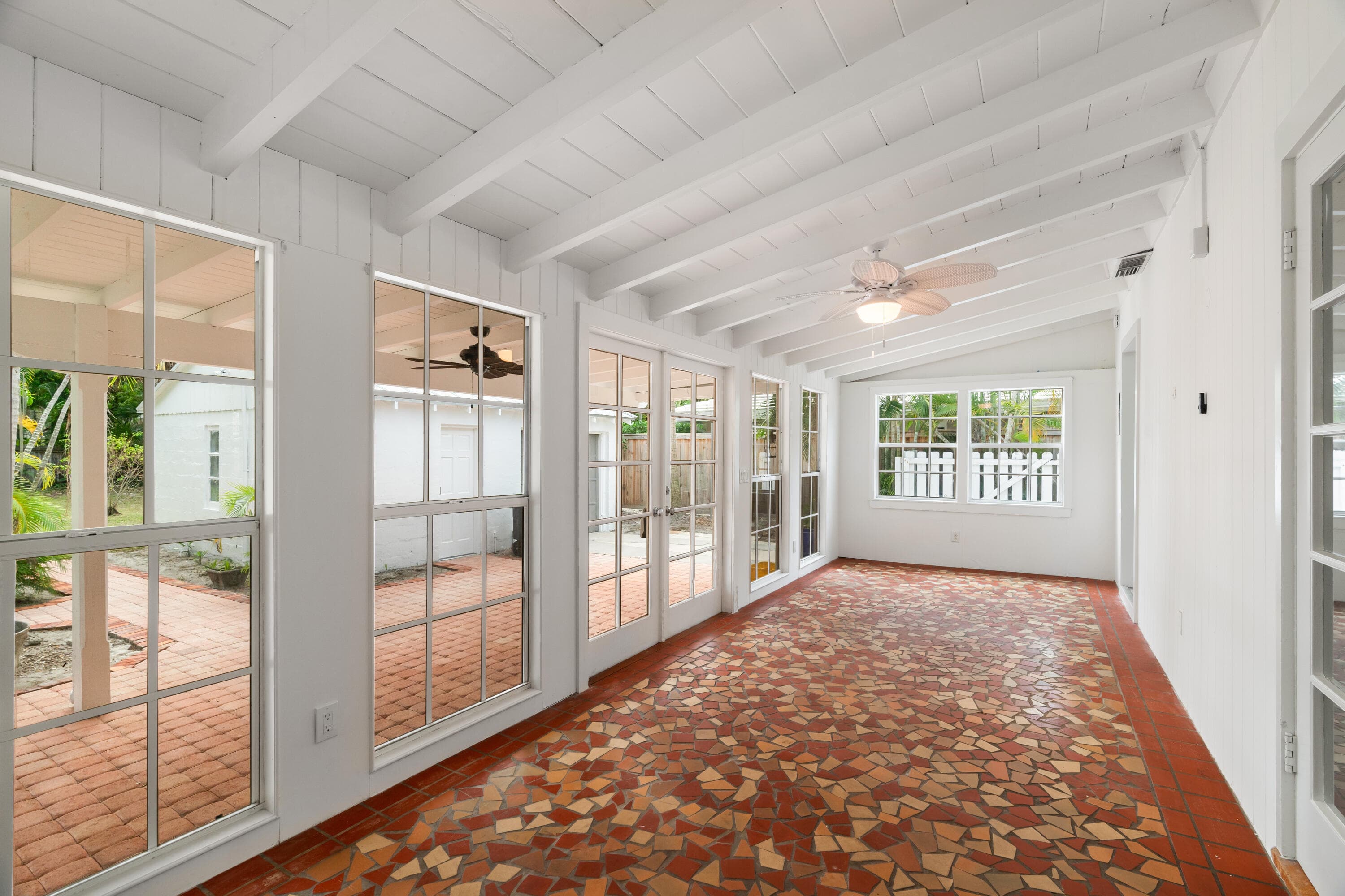 306 34th Street, West Palm Beach, FL 33407 — photo 5 of 27