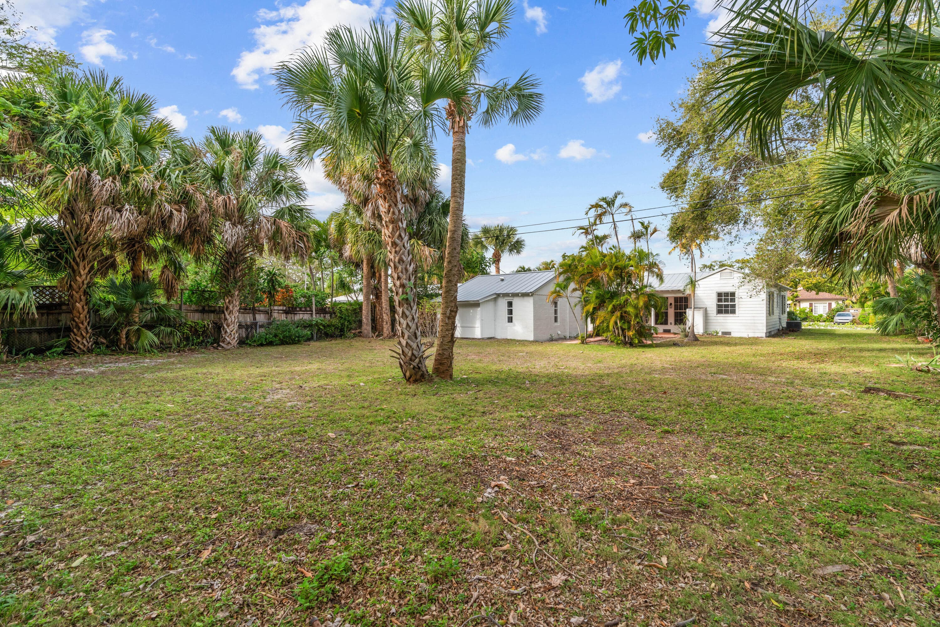 306 34th Street, West Palm Beach, FL 33407 — photo 7 of 27