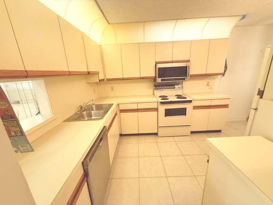 10062 Hickorywood Place, Boynton Beach, FL 33437 — photo 16 of 60