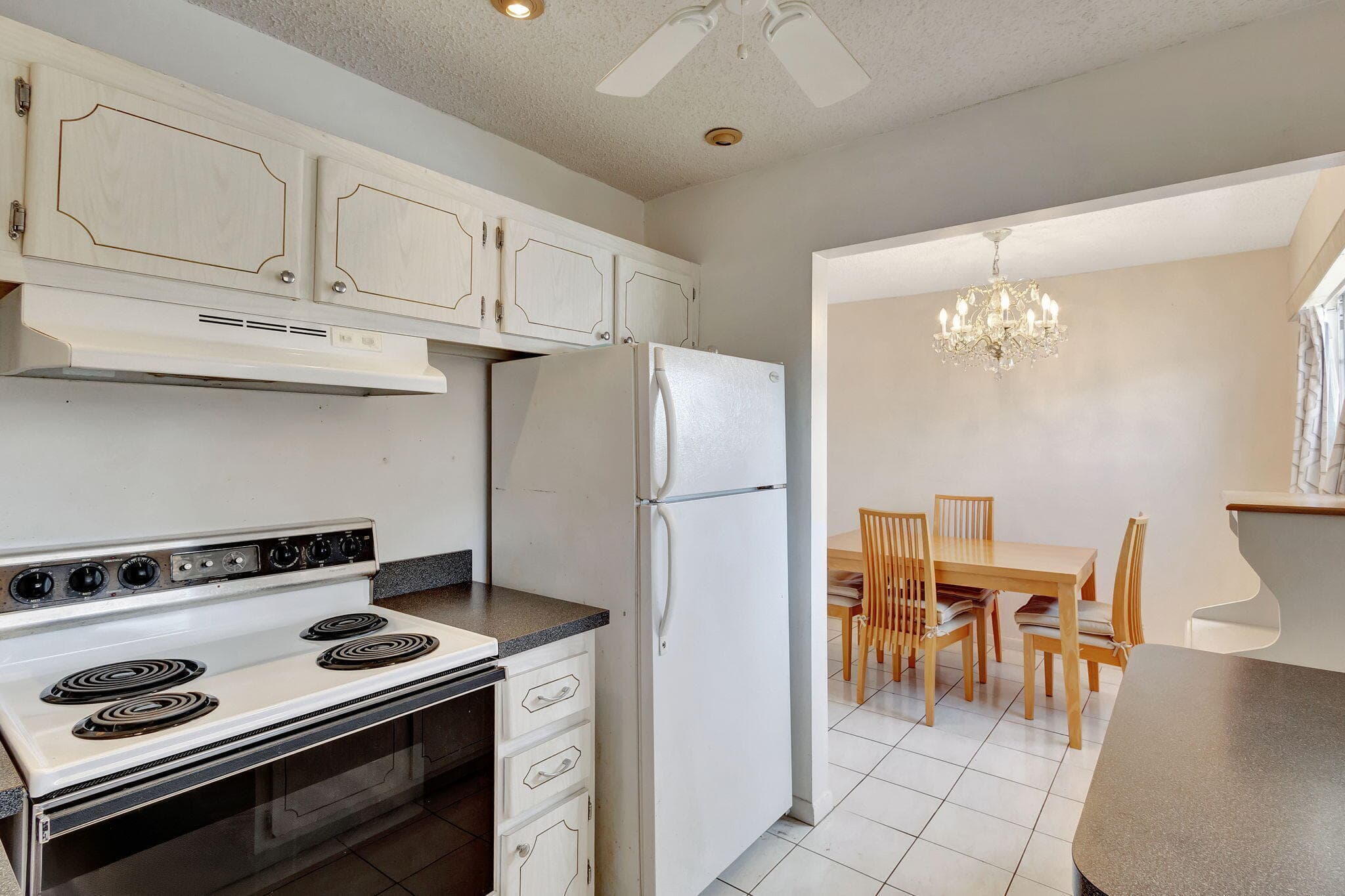 332 Sheffield N, West Palm Beach, FL 33417 — photo 8 of 30
